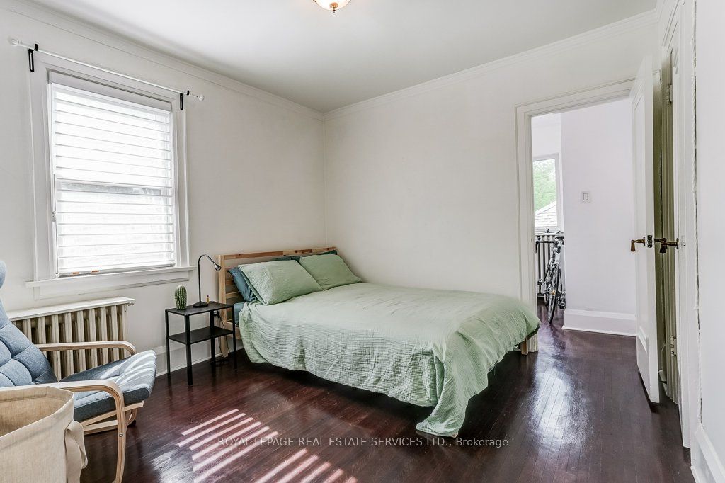 2 Larkin Avenue Property Photo 38