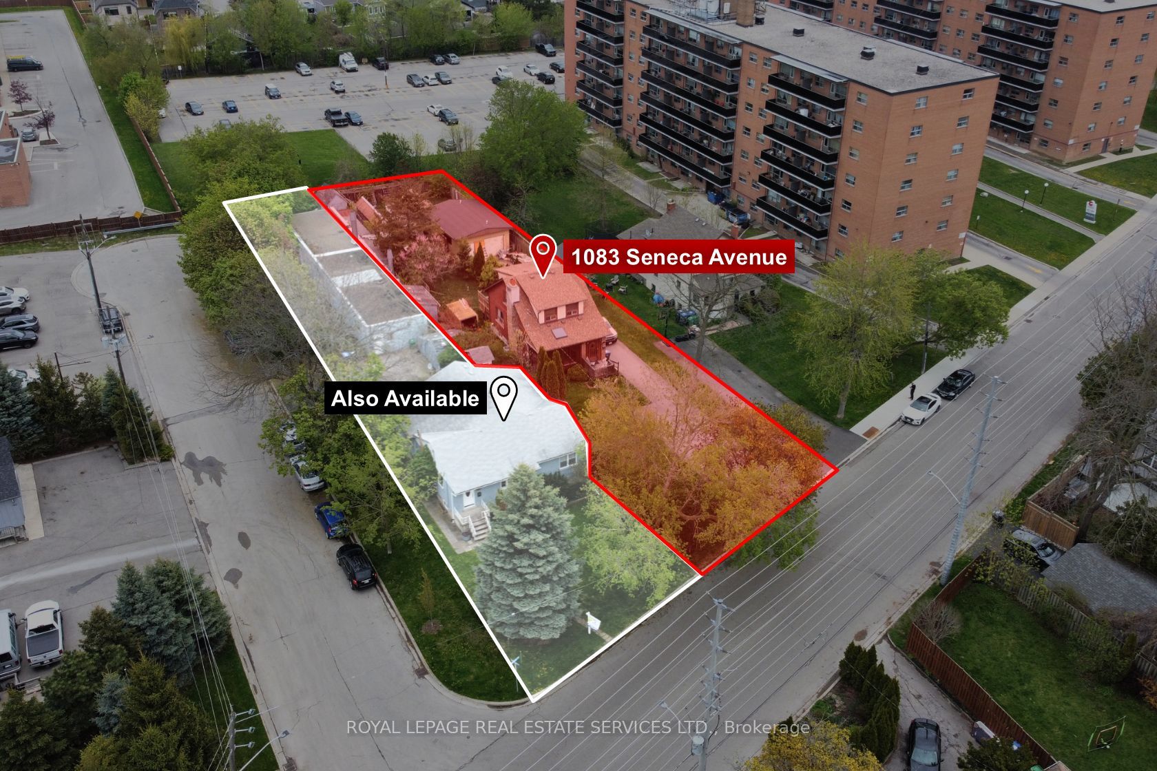 1083 Seneca Avenue Property Photo 2