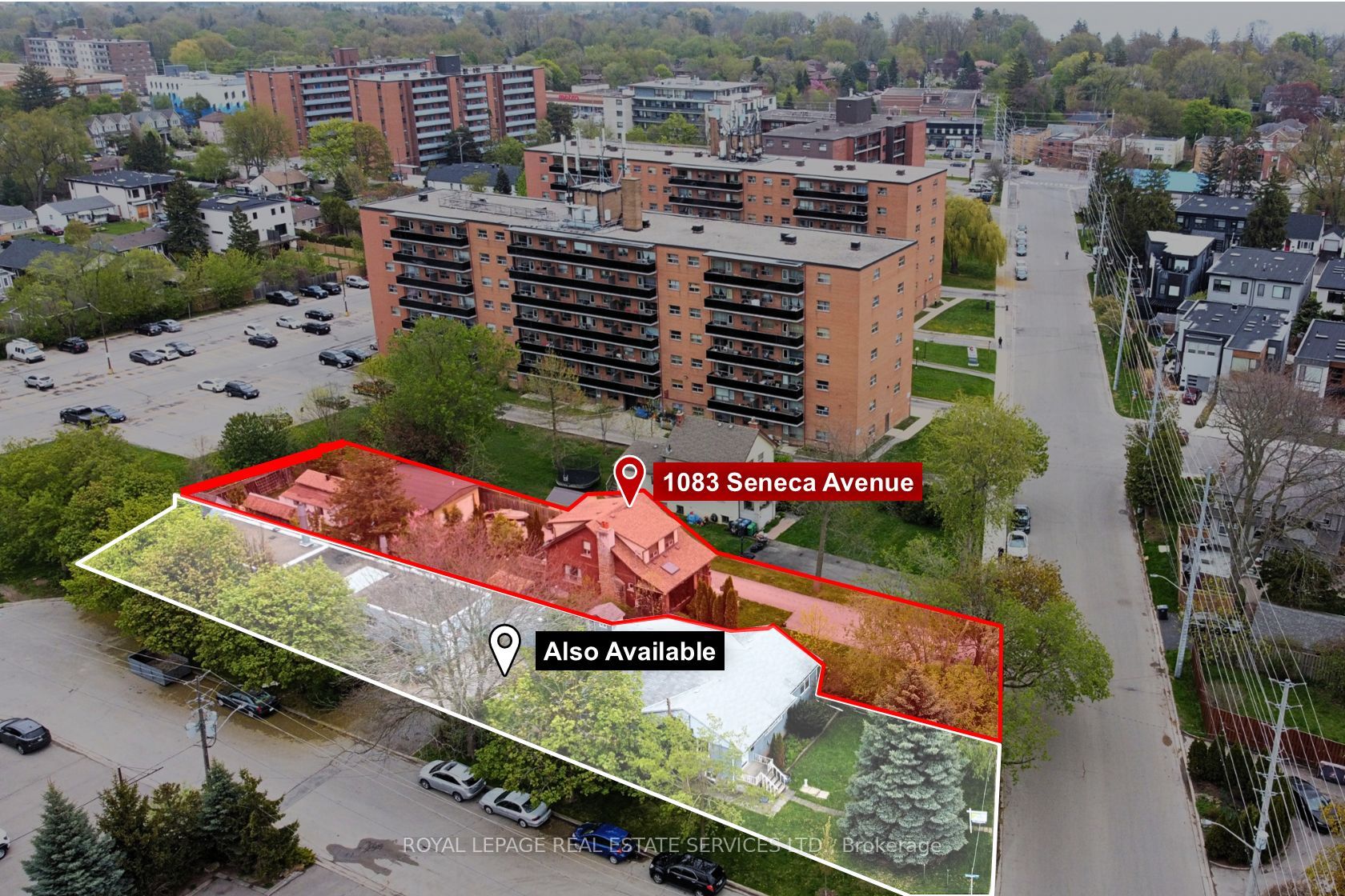 1083 Seneca Avenue Property Photo 3