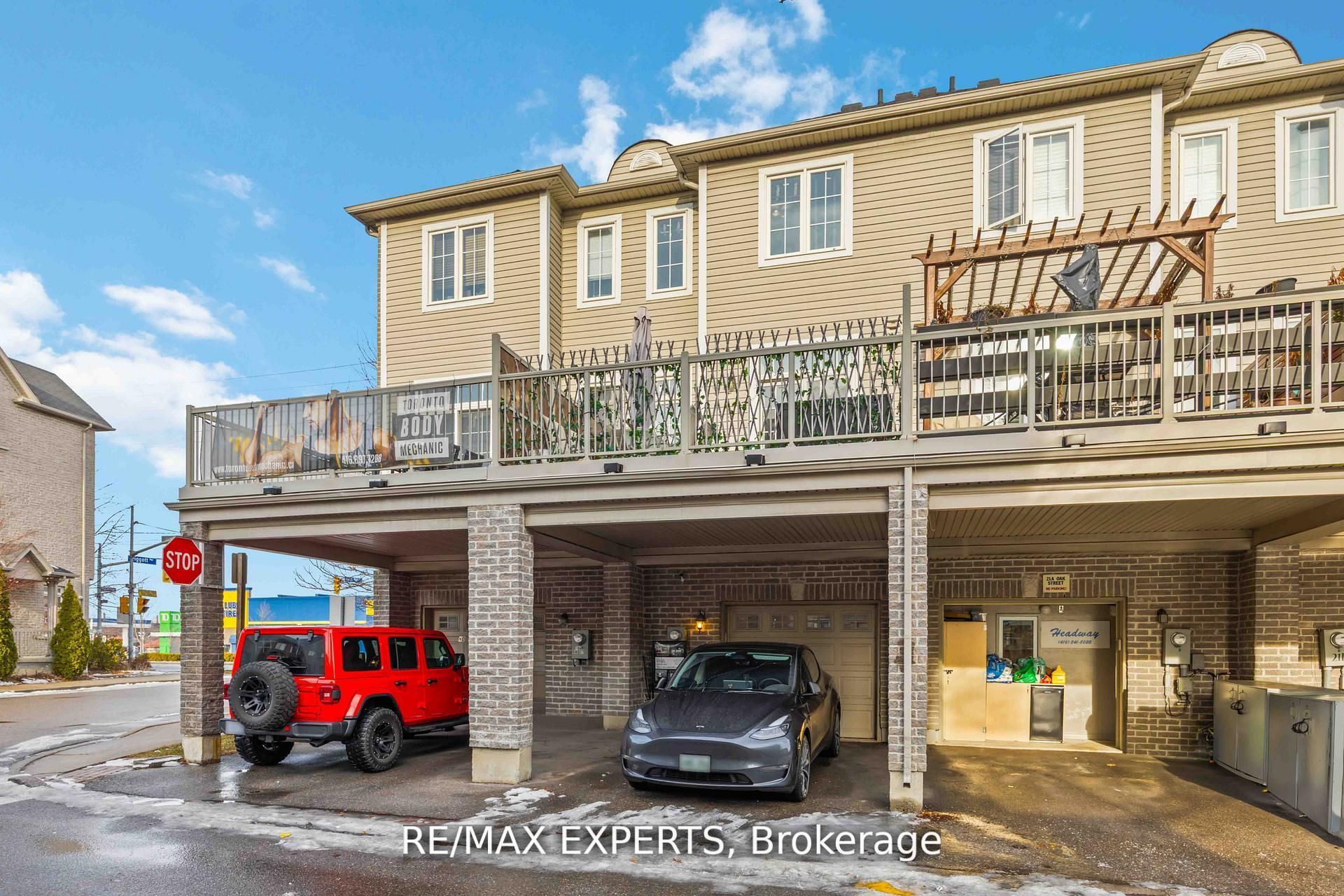 19b Oak Street Property Photo 48
