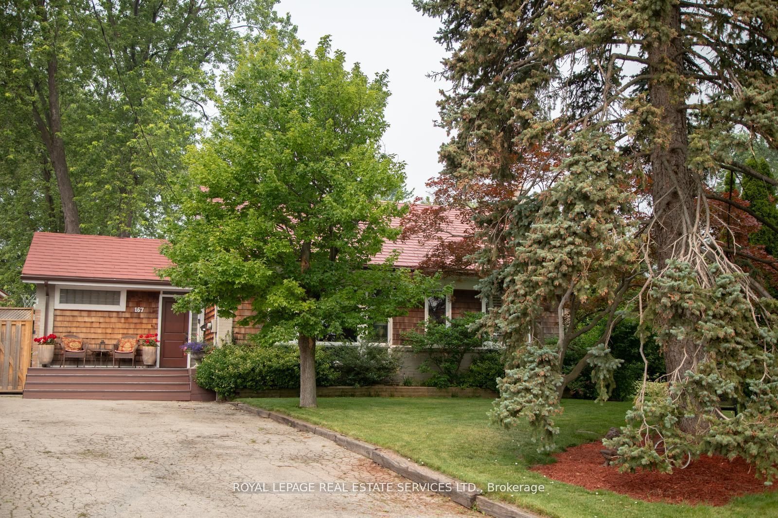 167 Oliver Place Property Photo 2