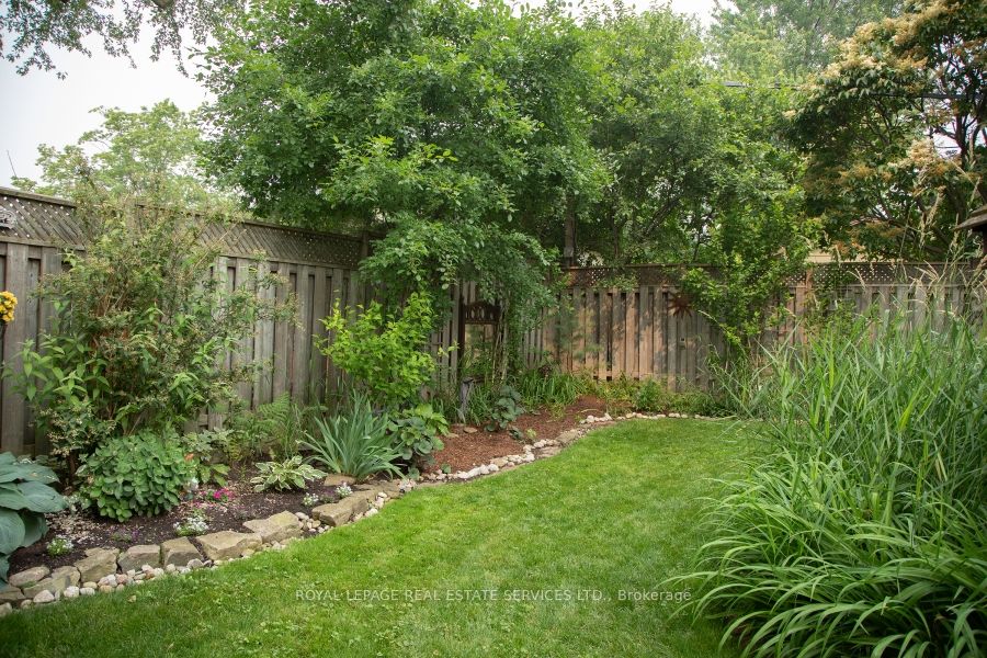 167 Oliver Place Property Photo 38