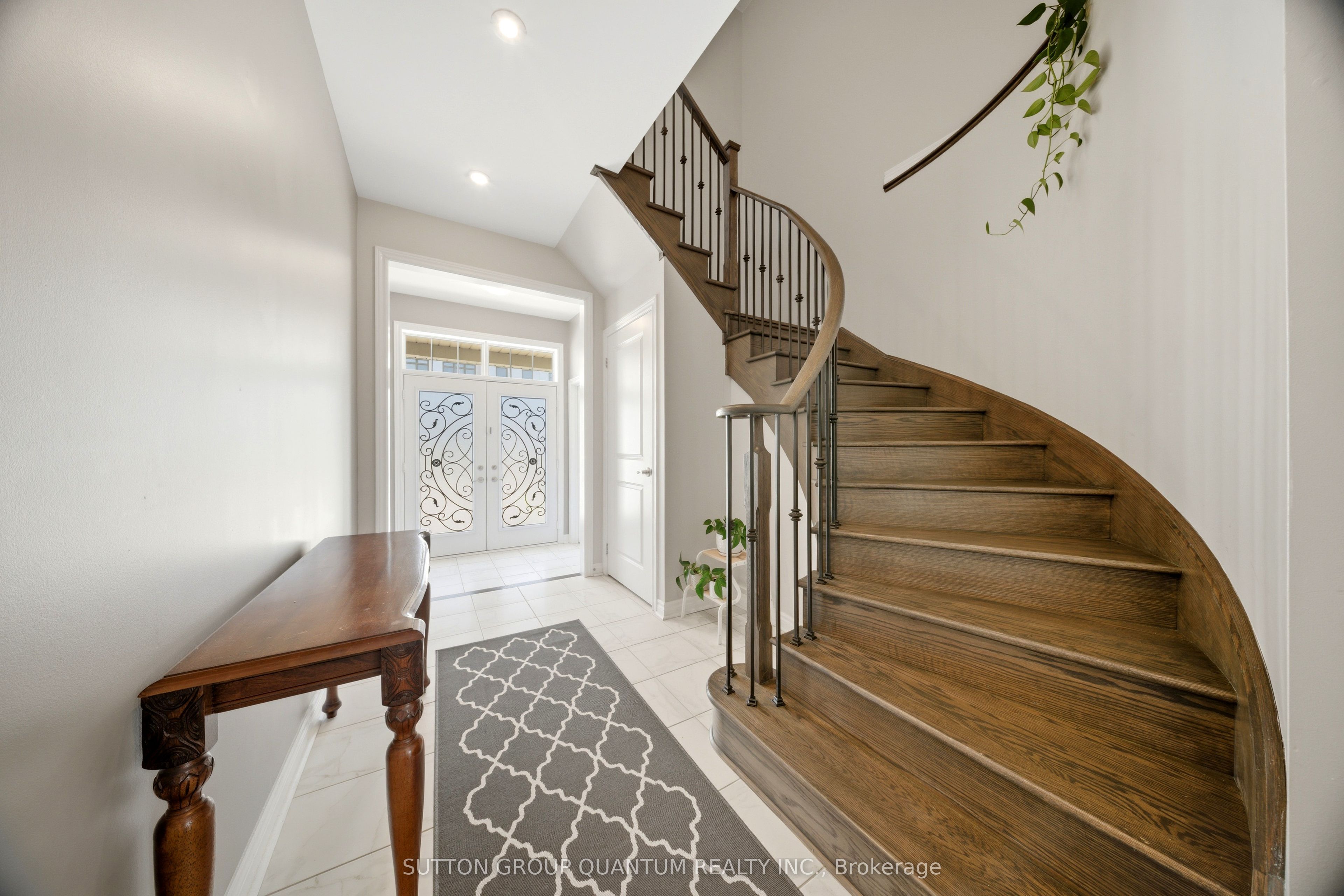 3196 Ernest Appelbe Boulevard Property Photo 8