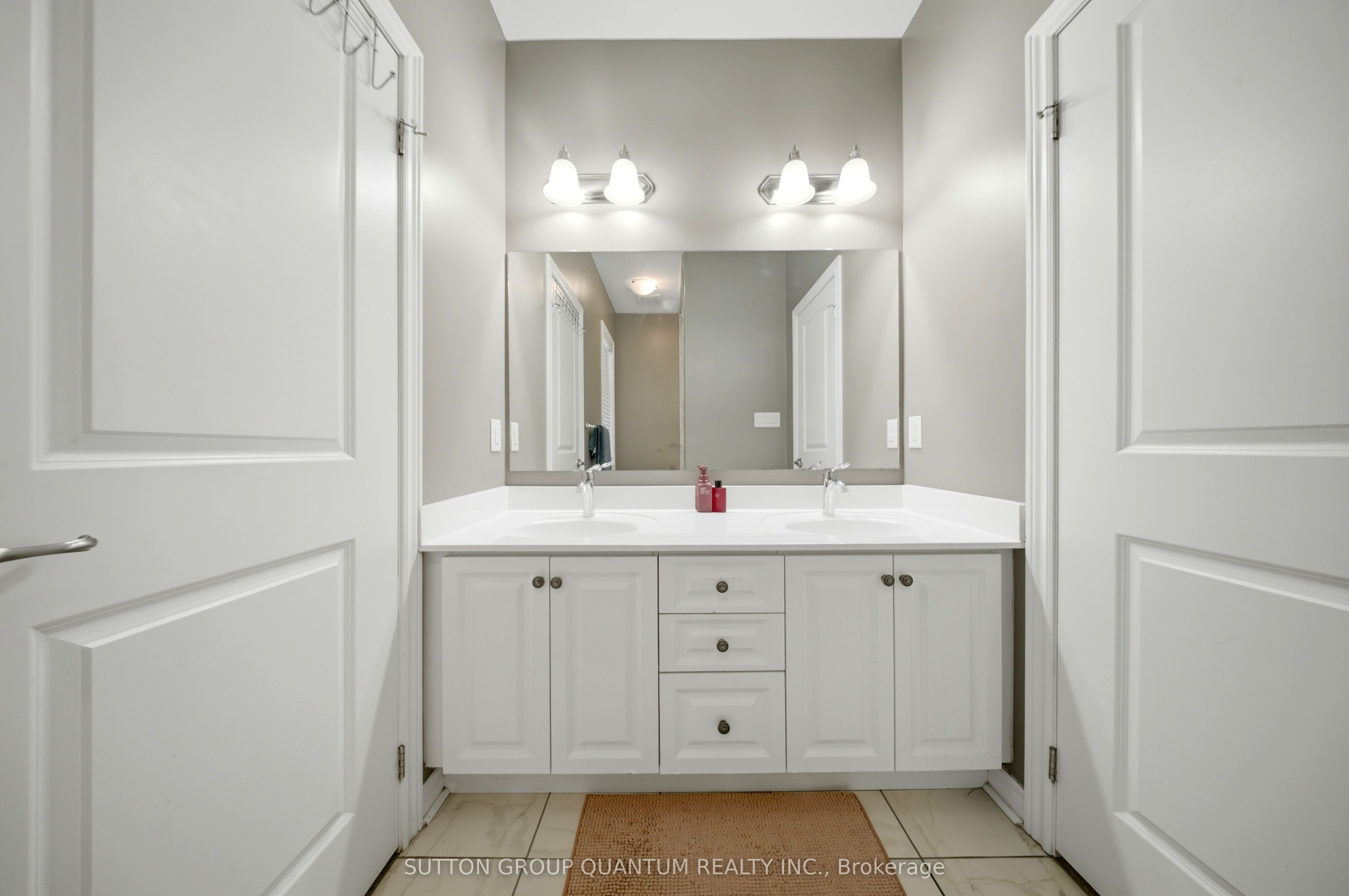 3196 Ernest Appelbe Boulevard Property Photo 23