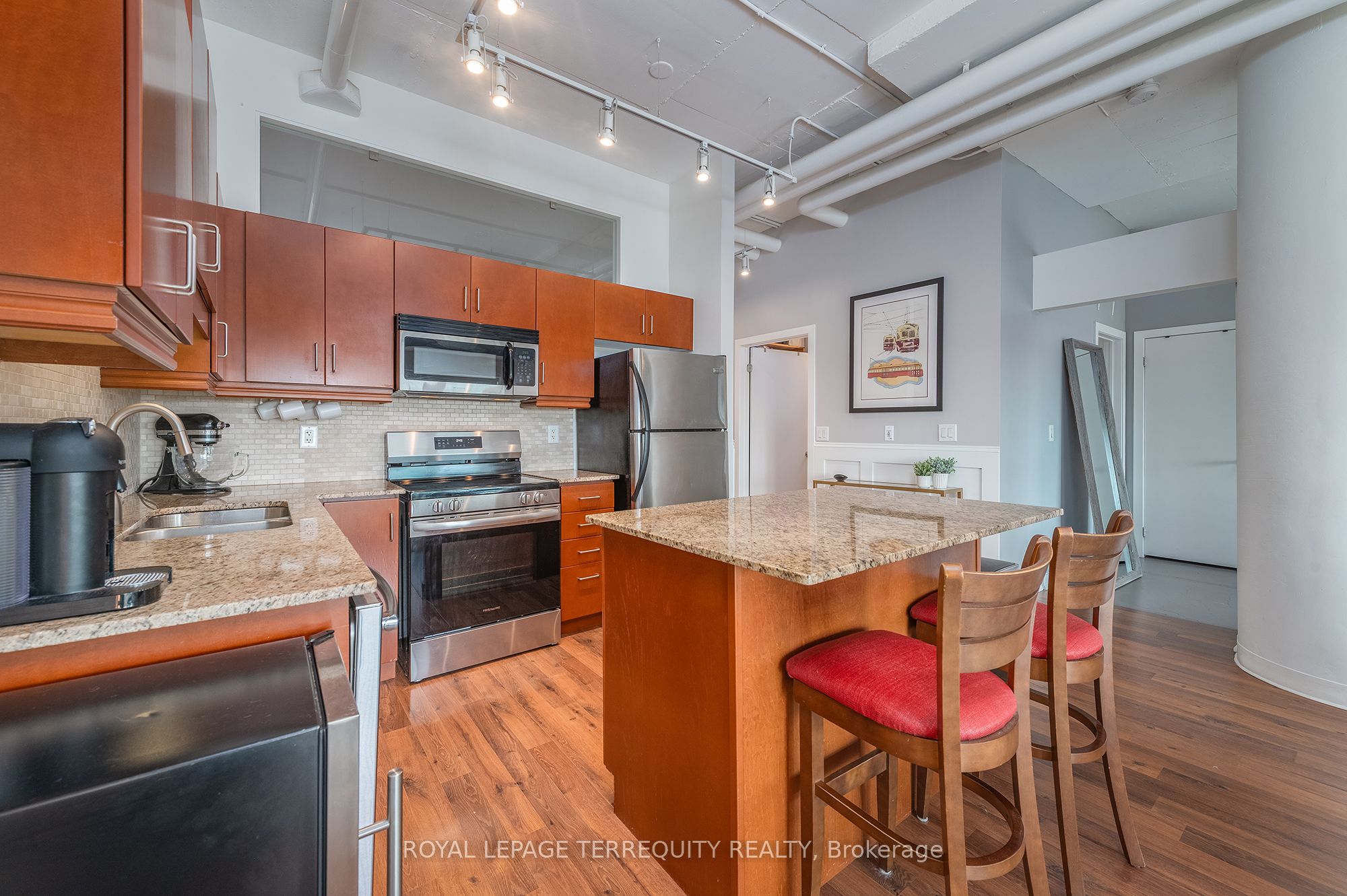 2 Fieldway Road 707 Property Photo 10