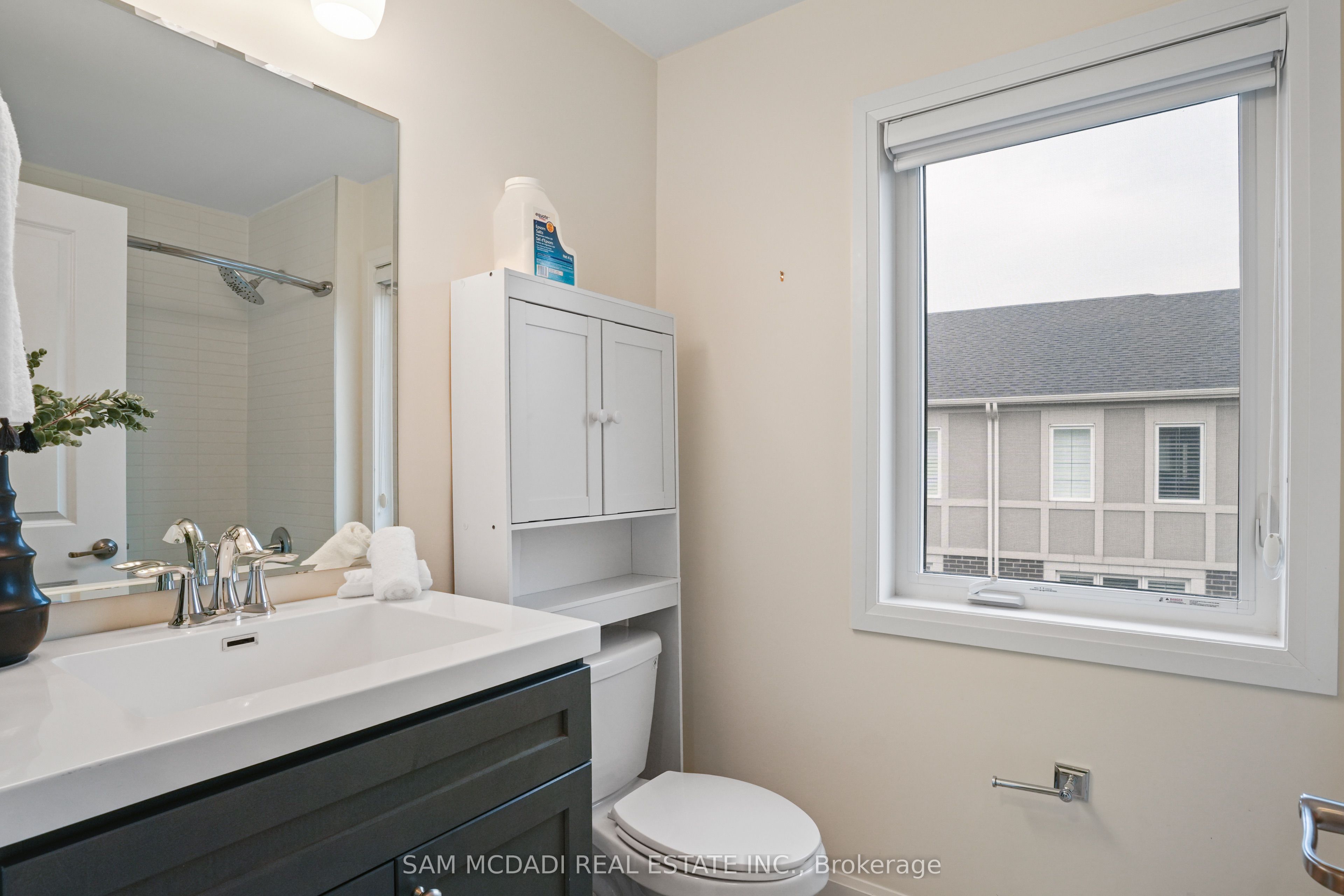 3006 Creekshore Common 34 Property Photo 24