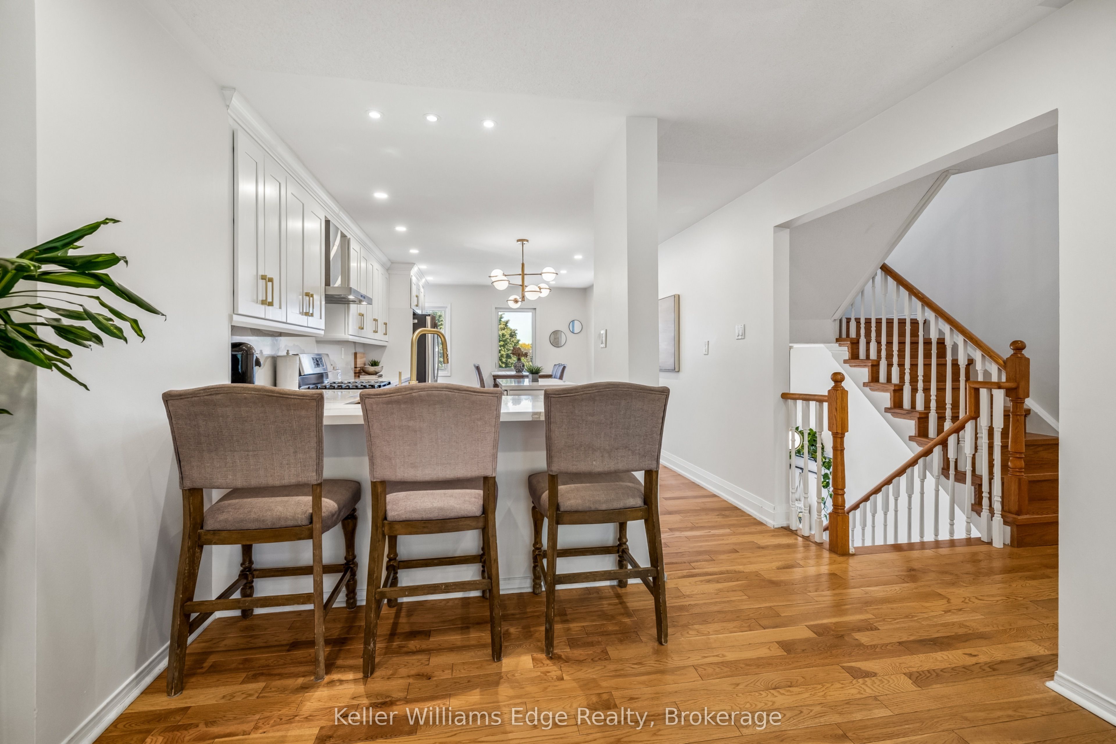 1134 Leewood Drive Property Photo 12