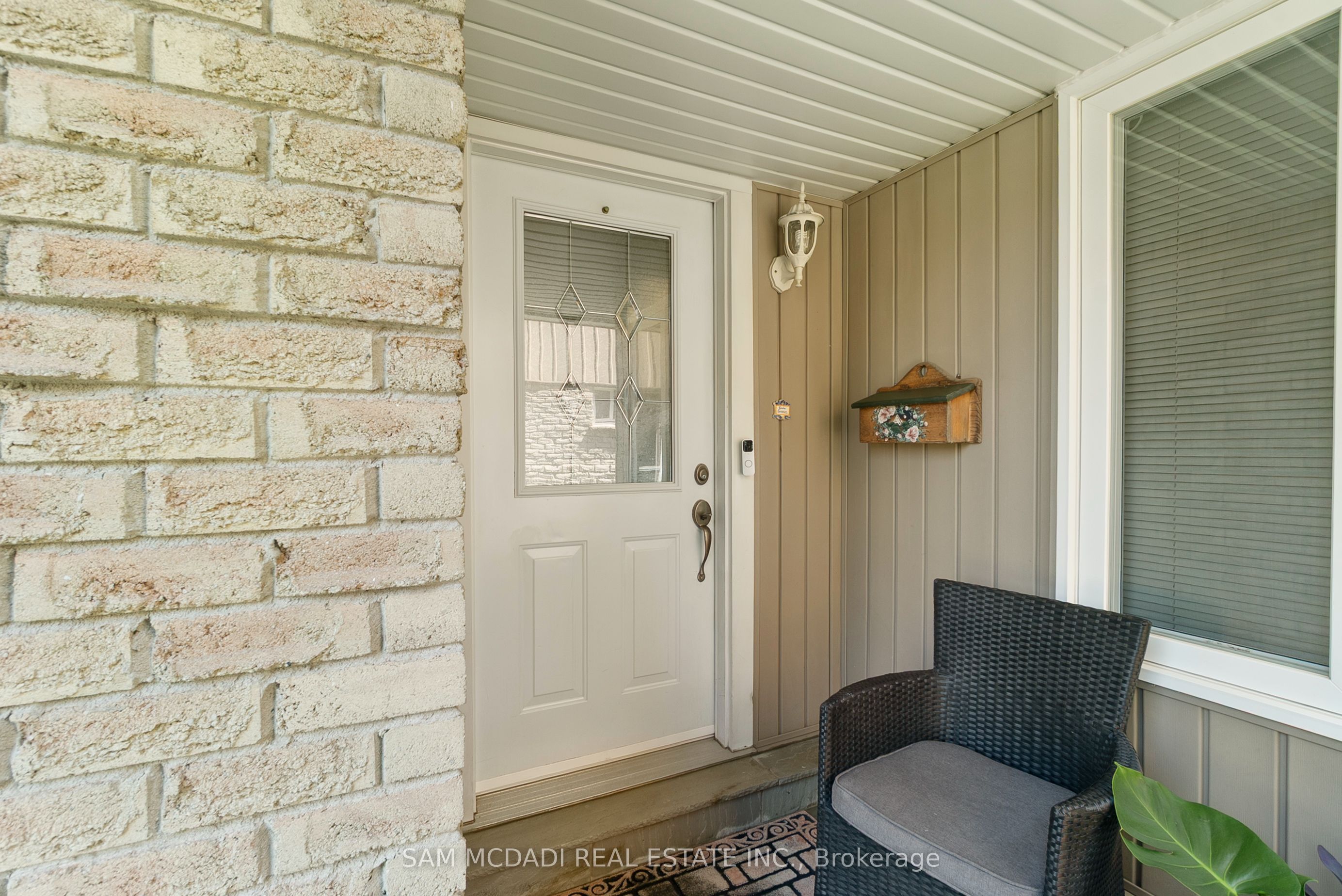 4260 Shelby Crescent Property Photo 6