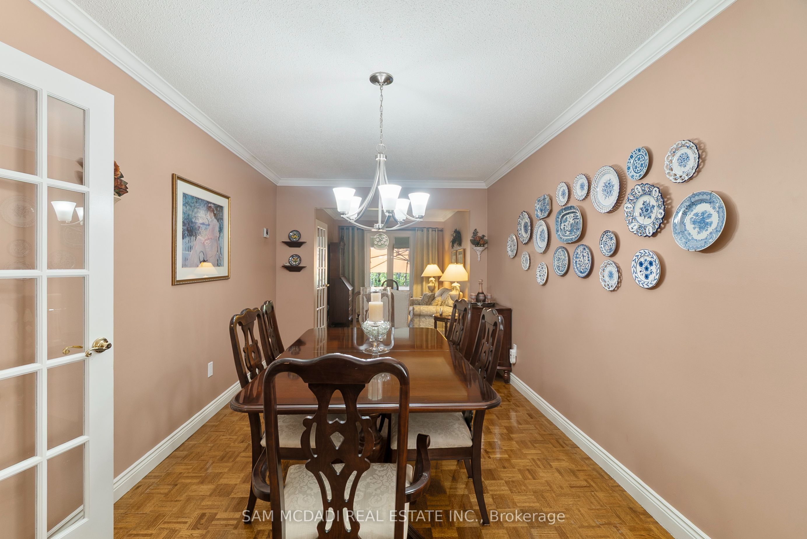 4260 Shelby Crescent Property Photo 16