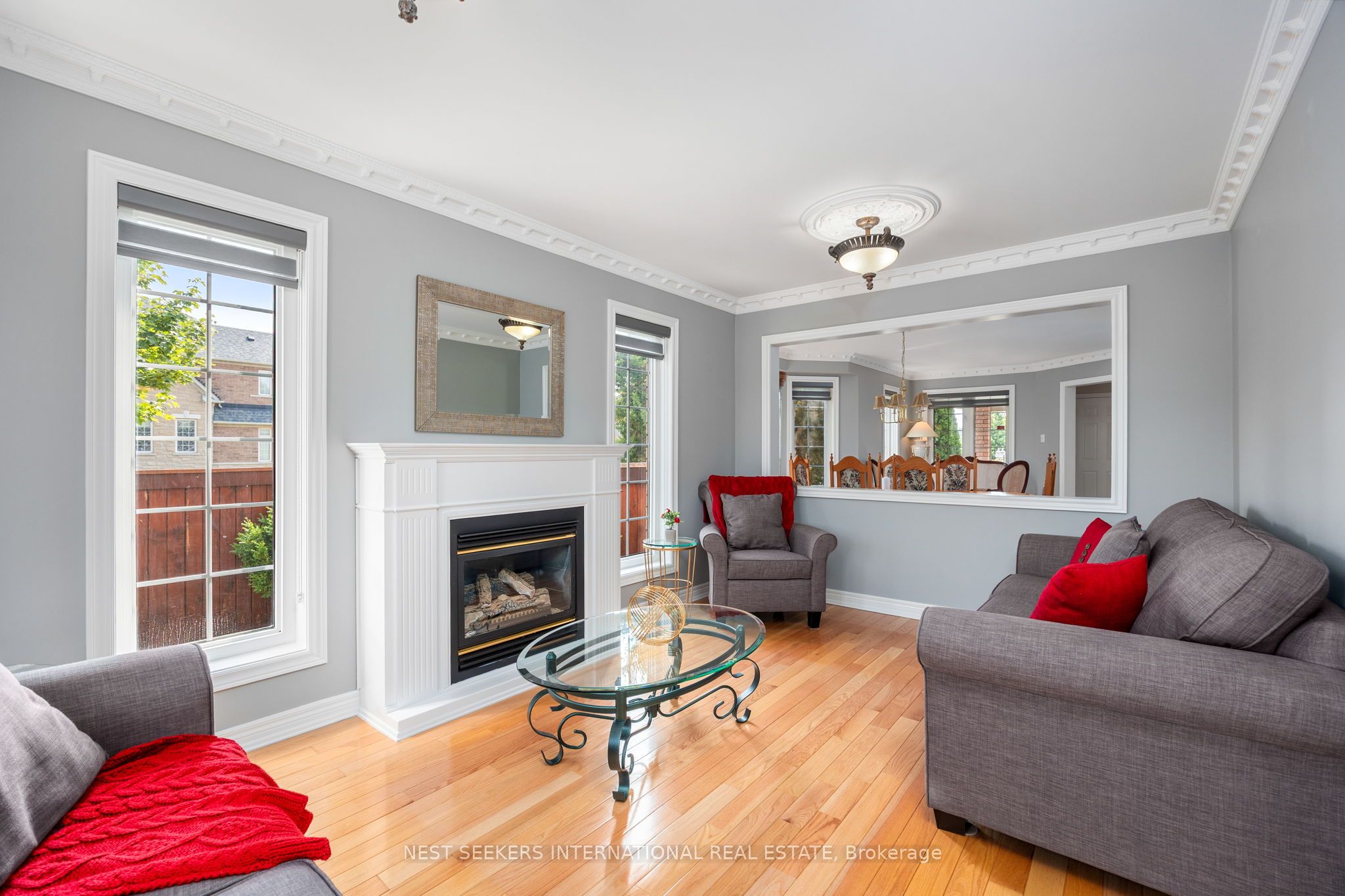 422 Fernforest Drive Property Photo 8