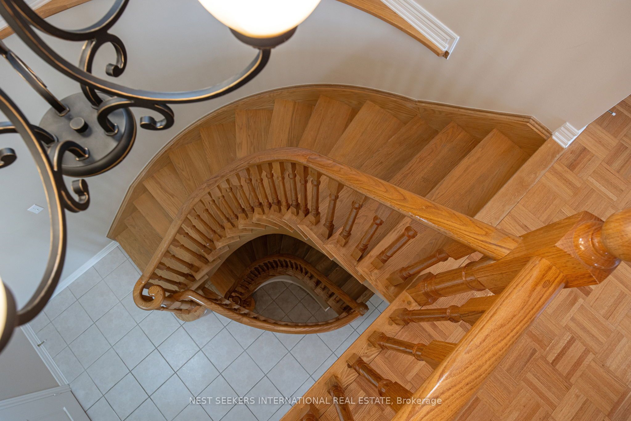 422 Fernforest Drive Property Photo 16