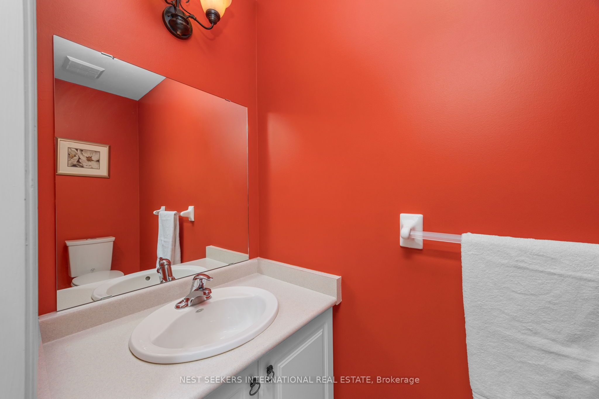 422 Fernforest Drive Property Photo 18