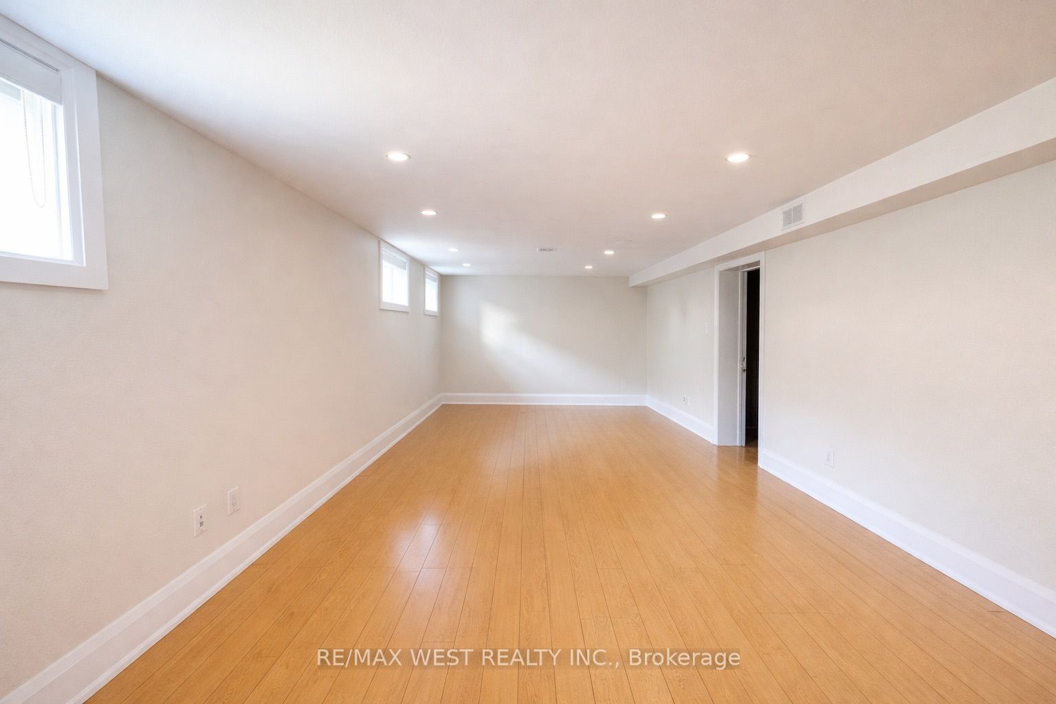 32 Harrow Drive Lower Level Property Photo 4