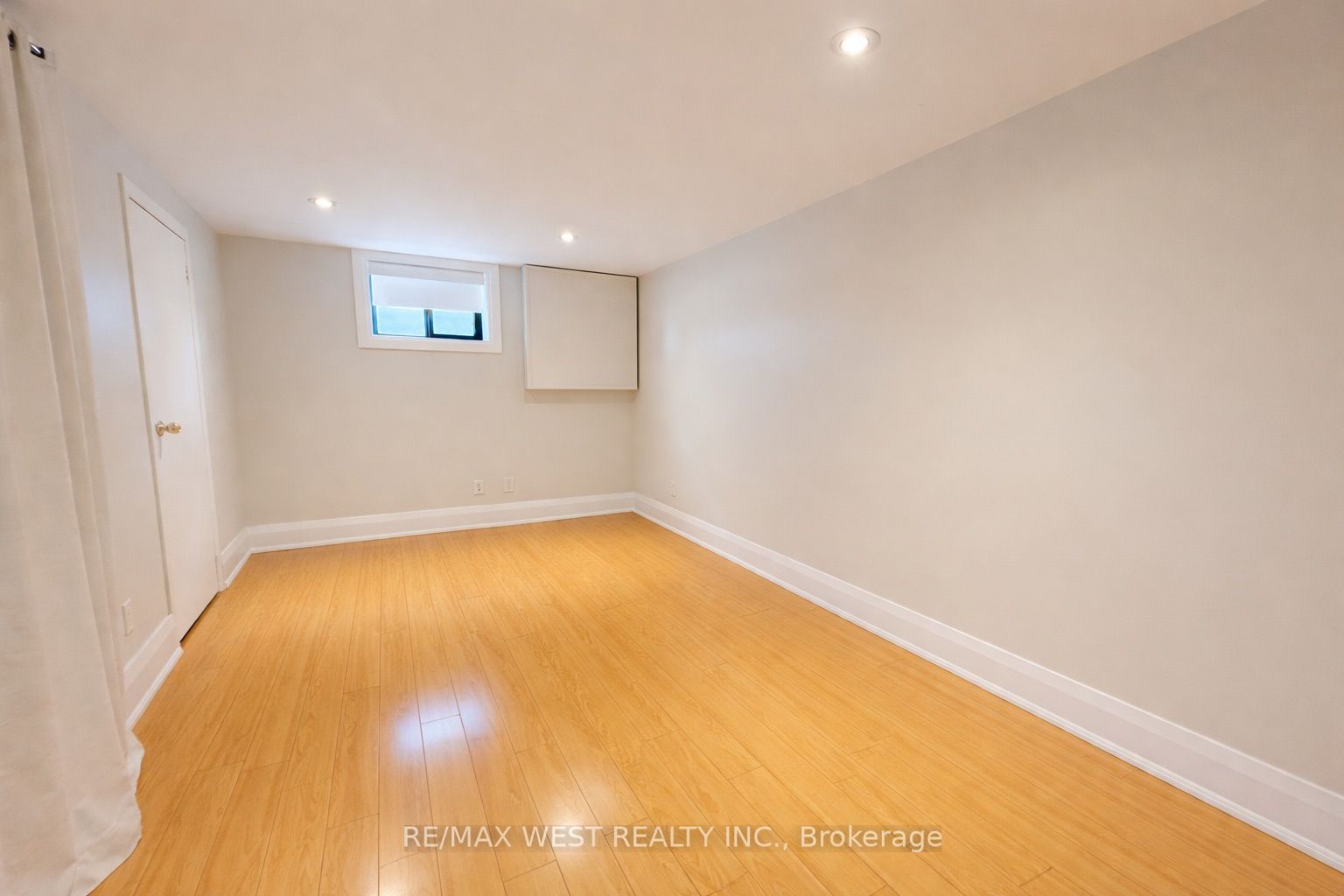 32 Harrow Drive Lower Level Property Photo 10