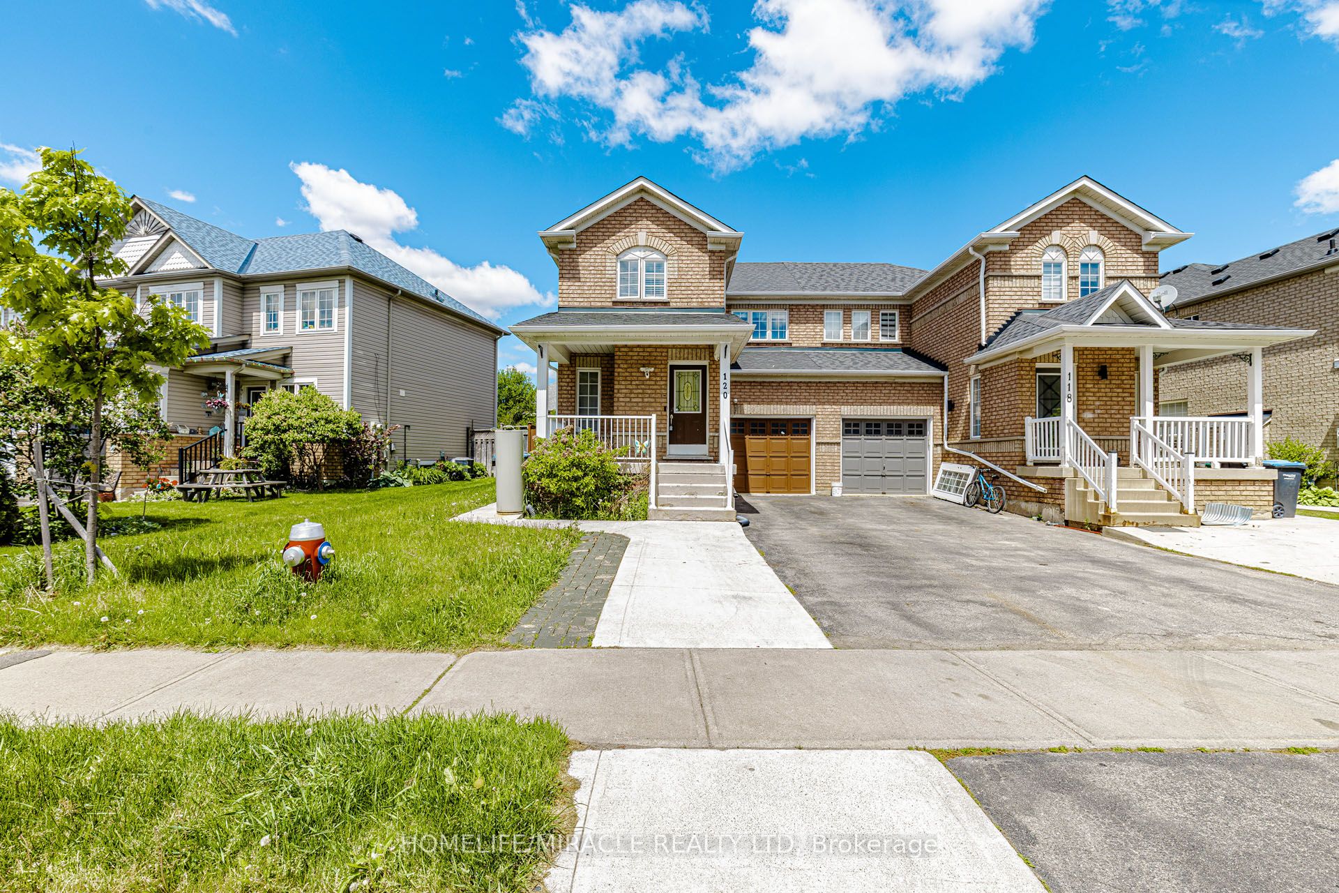 120 Viceroy Crescent Property Photo 1
