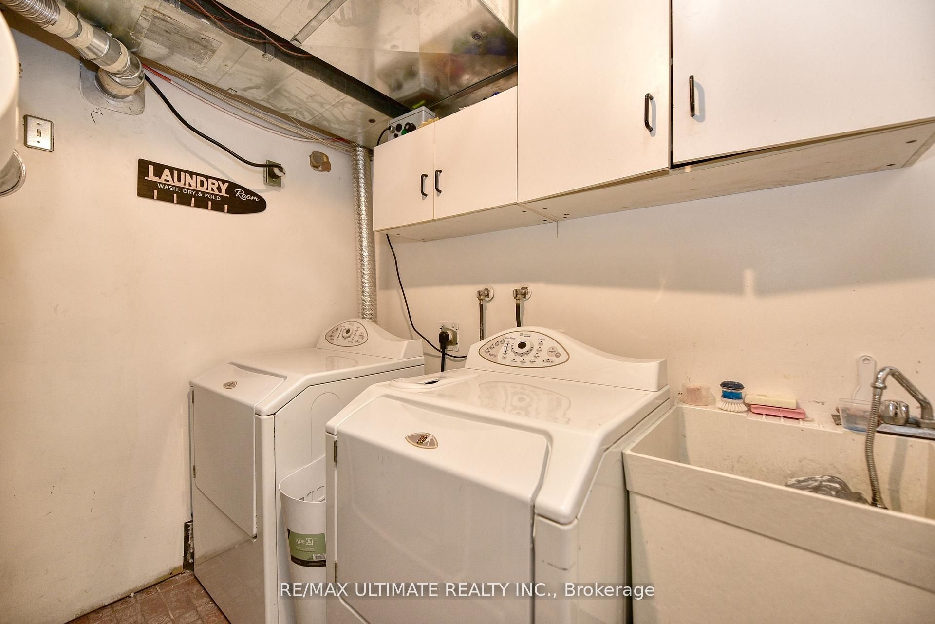 227 Earlscourt Avenue Property Photo 29