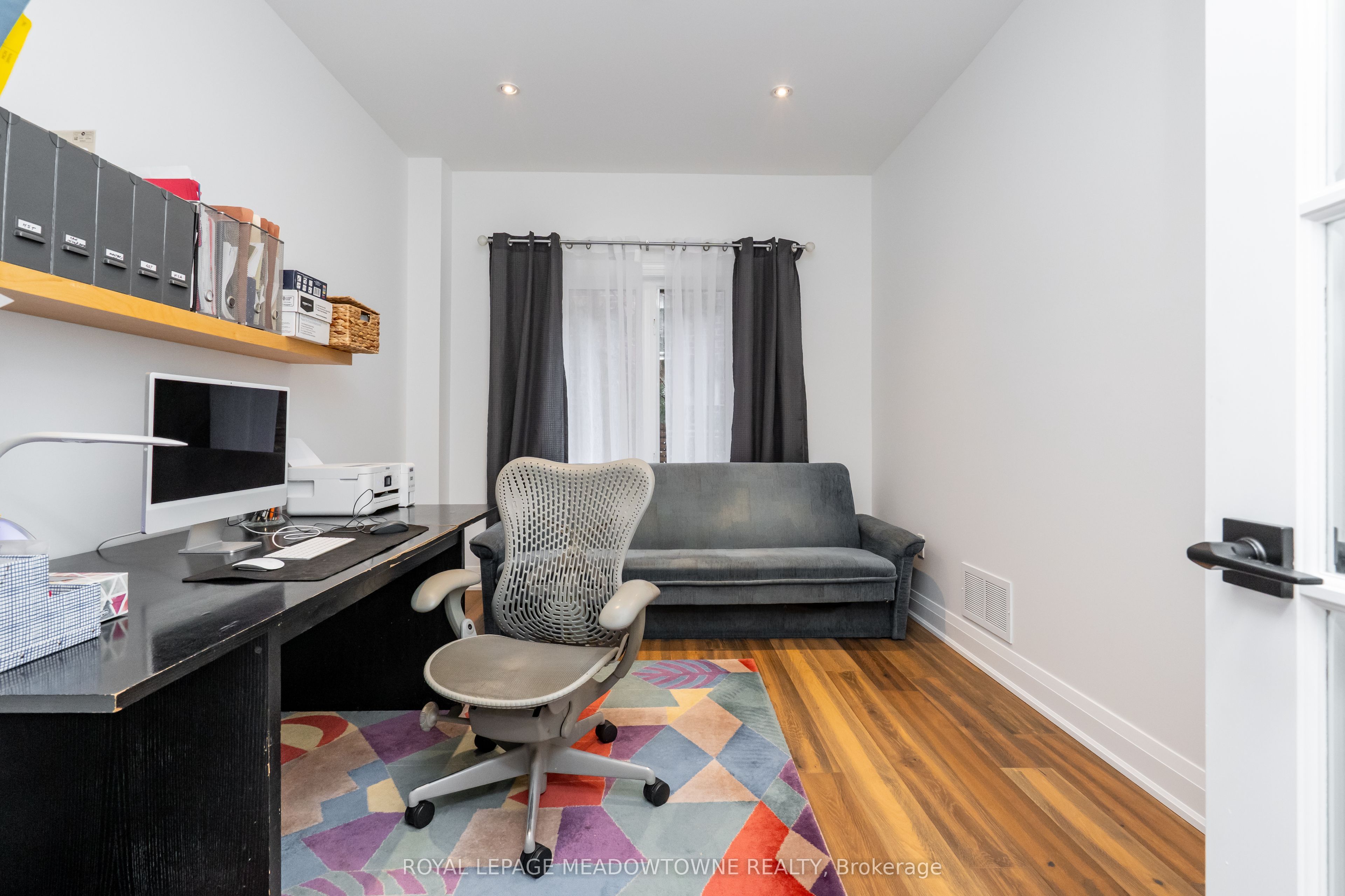 26 Emperor Drive Property Photo 8