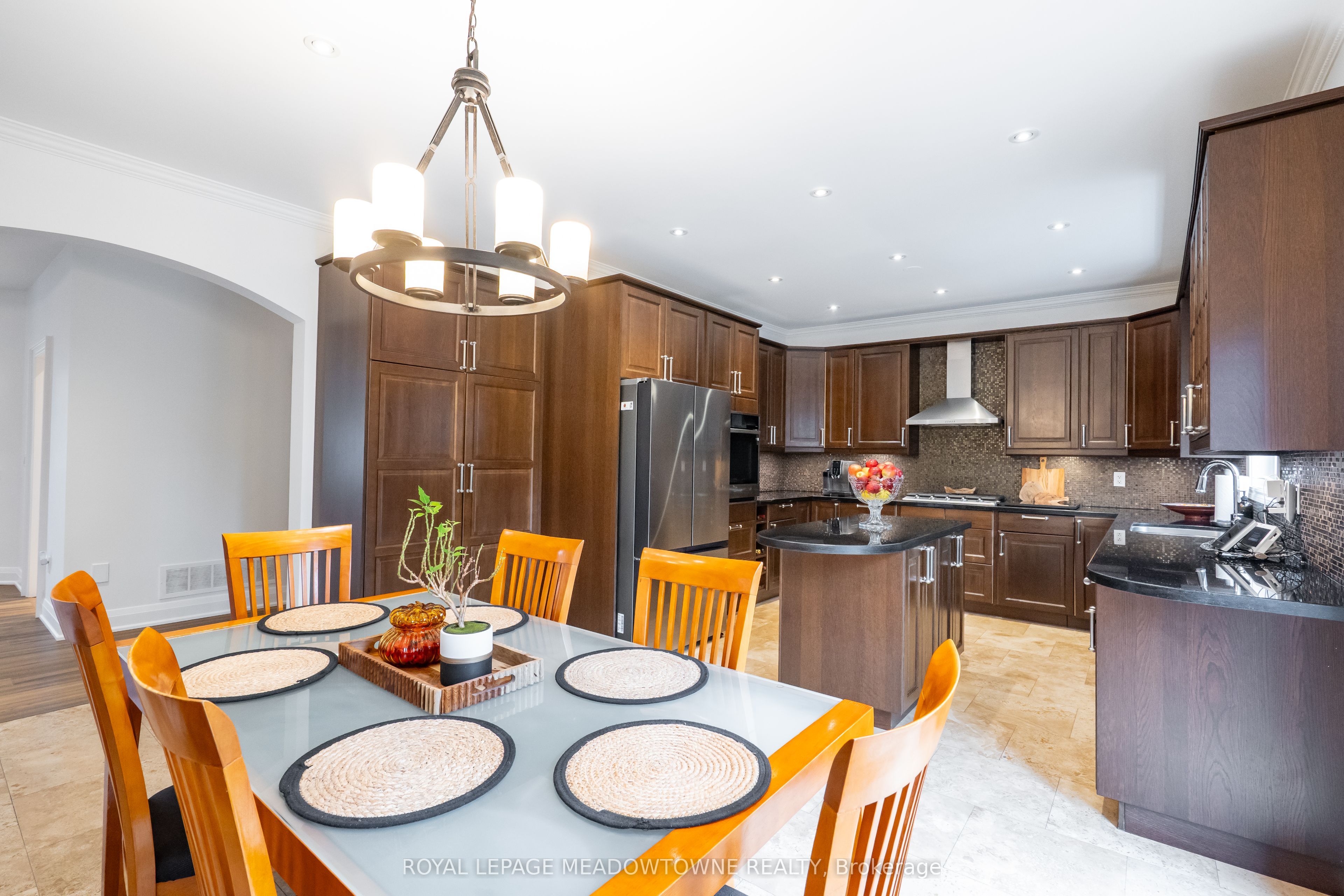 26 Emperor Drive Property Photo 10