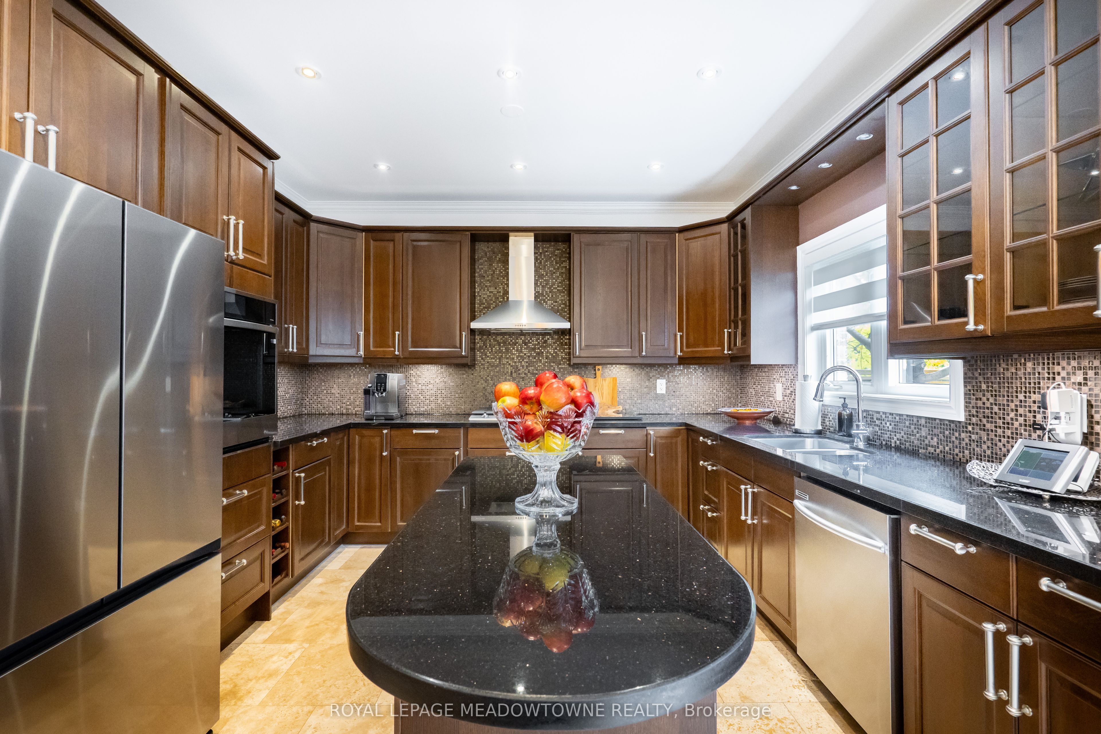 26 Emperor Drive Property Photo 11