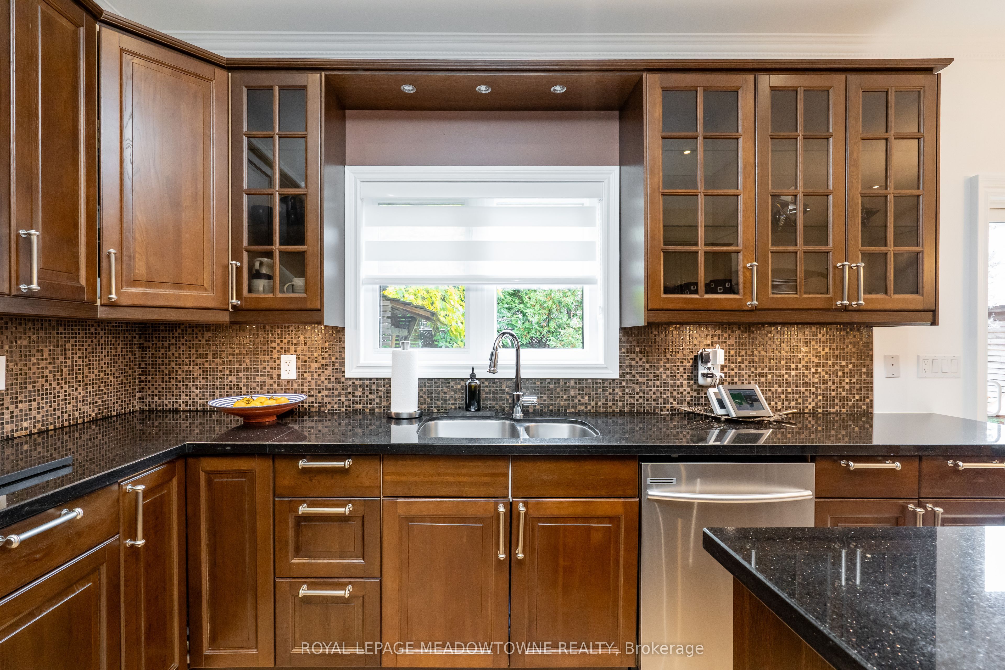 26 Emperor Drive Property Photo 12
