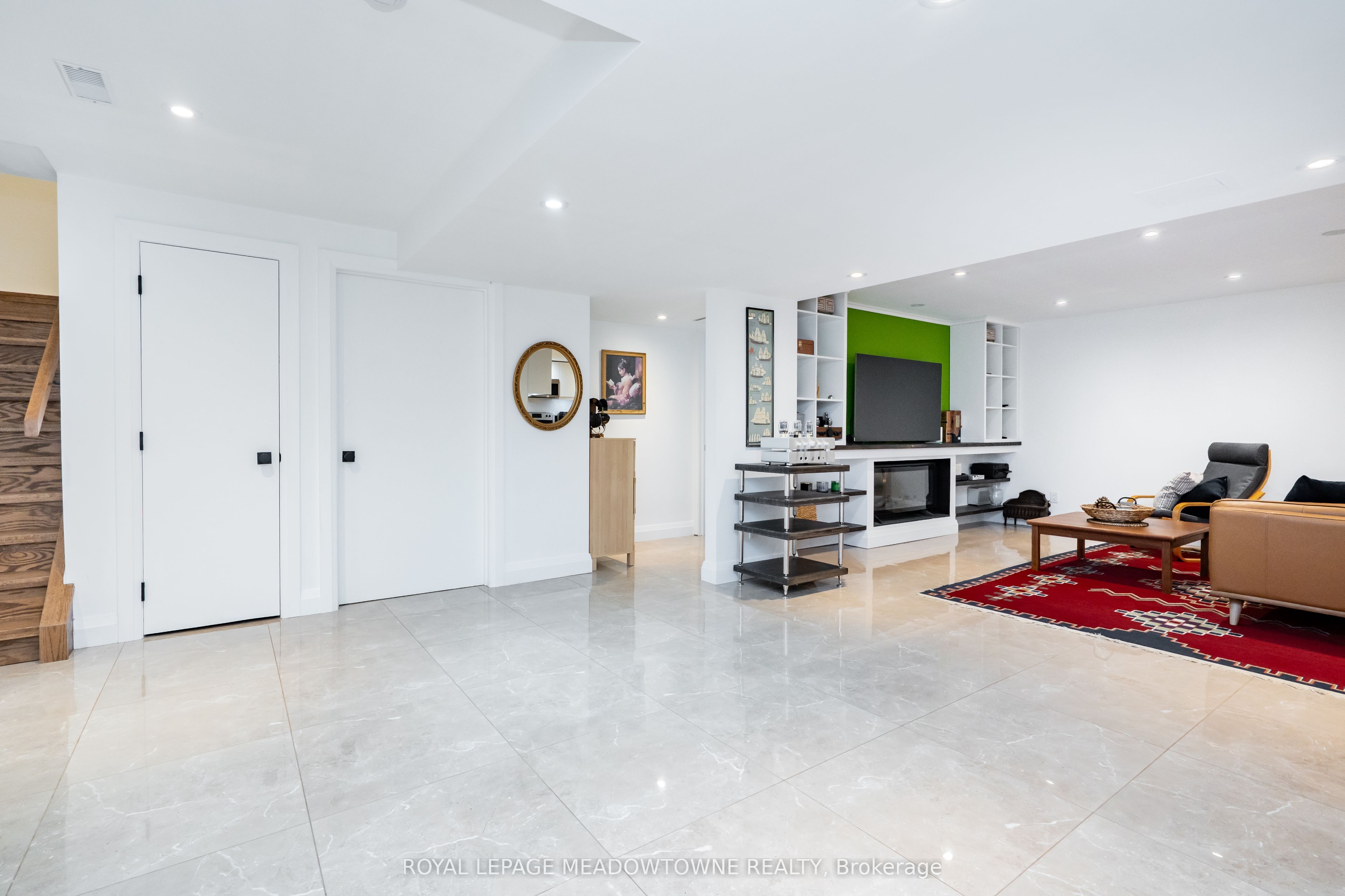 26 Emperor Drive Property Photo 35