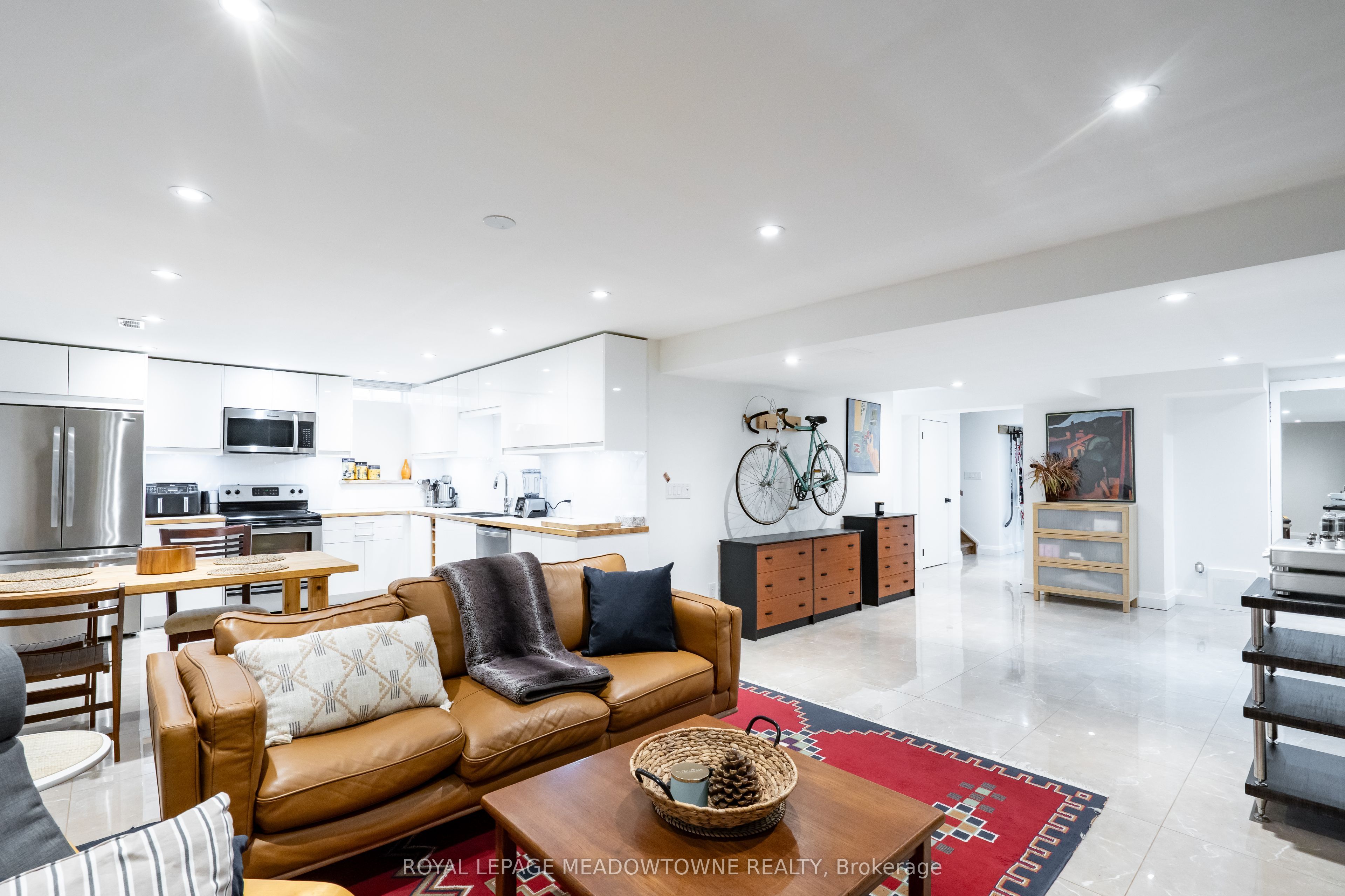 26 Emperor Drive Property Photo 43