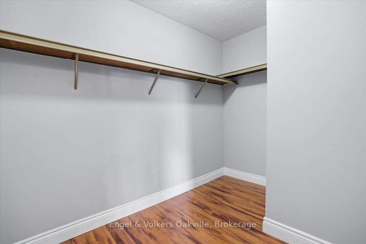 1000 Cedarglen Gate 625 Property Photo 22