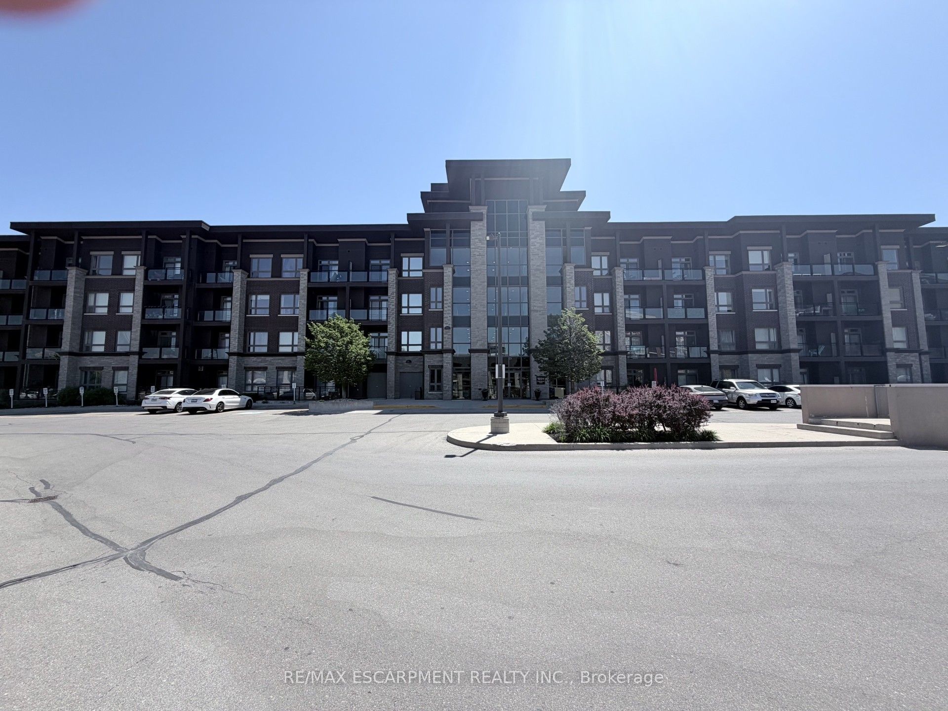 5010 Corporate Drive 408 Property Photo 1