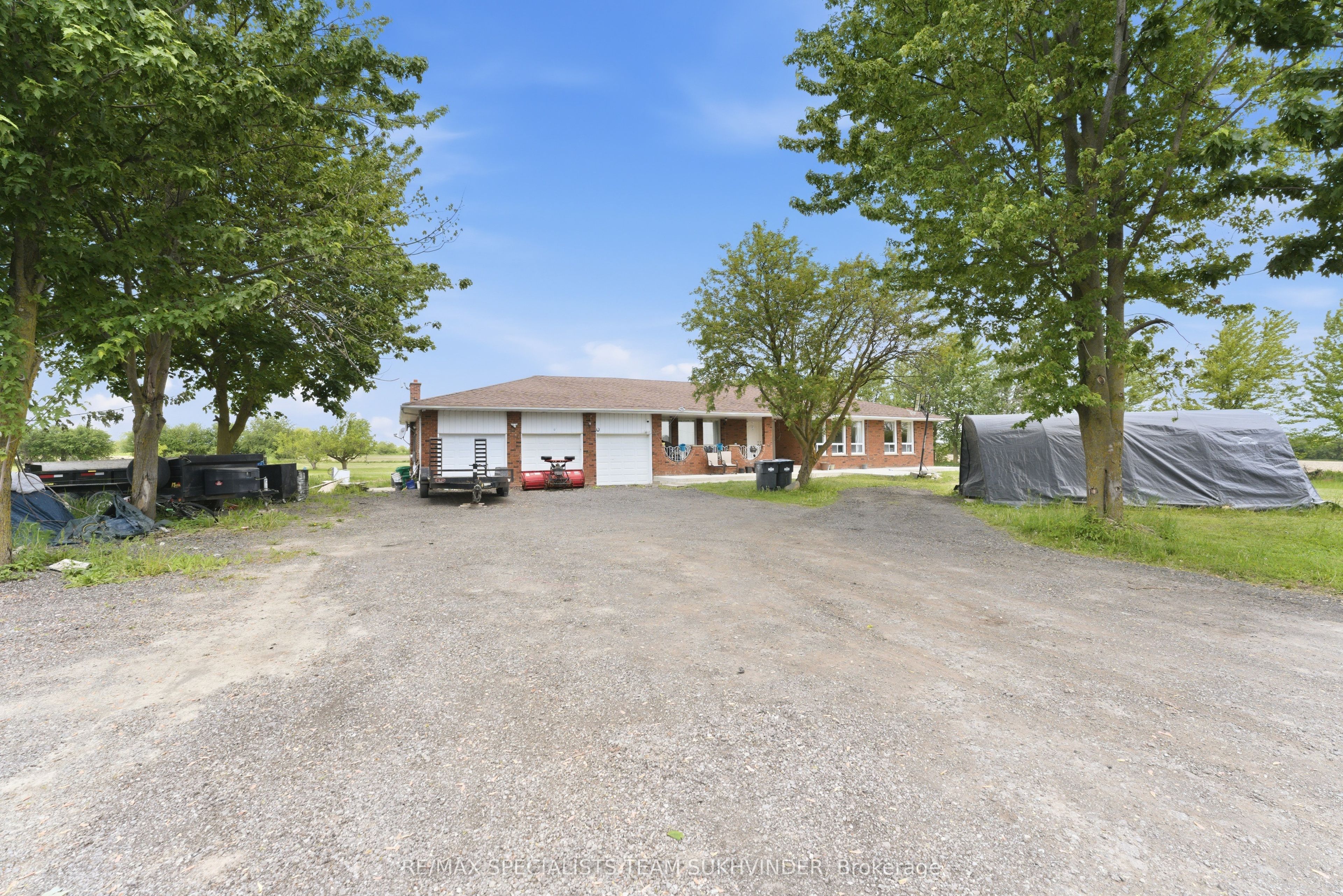 7236 Mayfield Road Property Photo 4