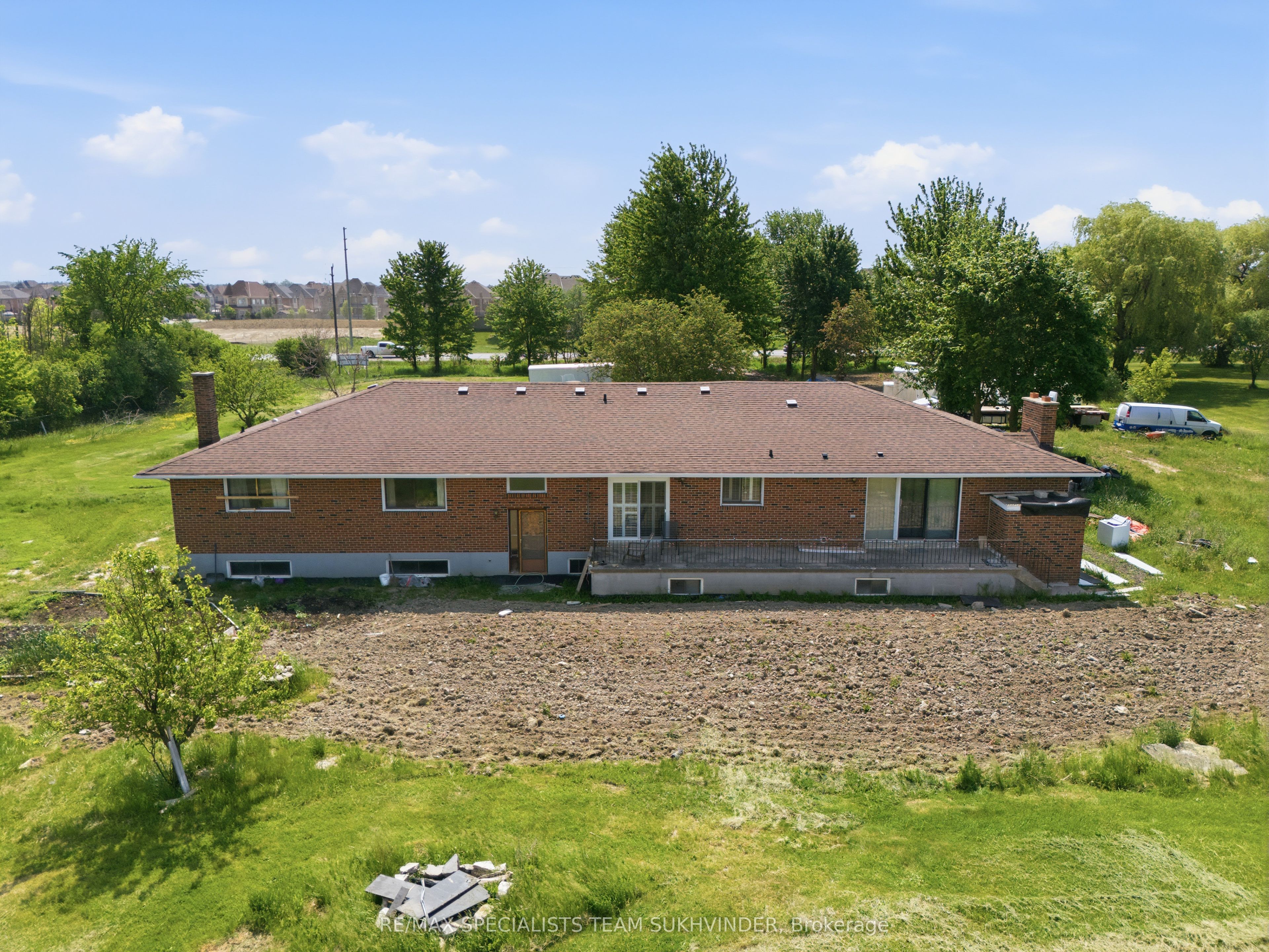 7236 Mayfield Road Property Photo 22