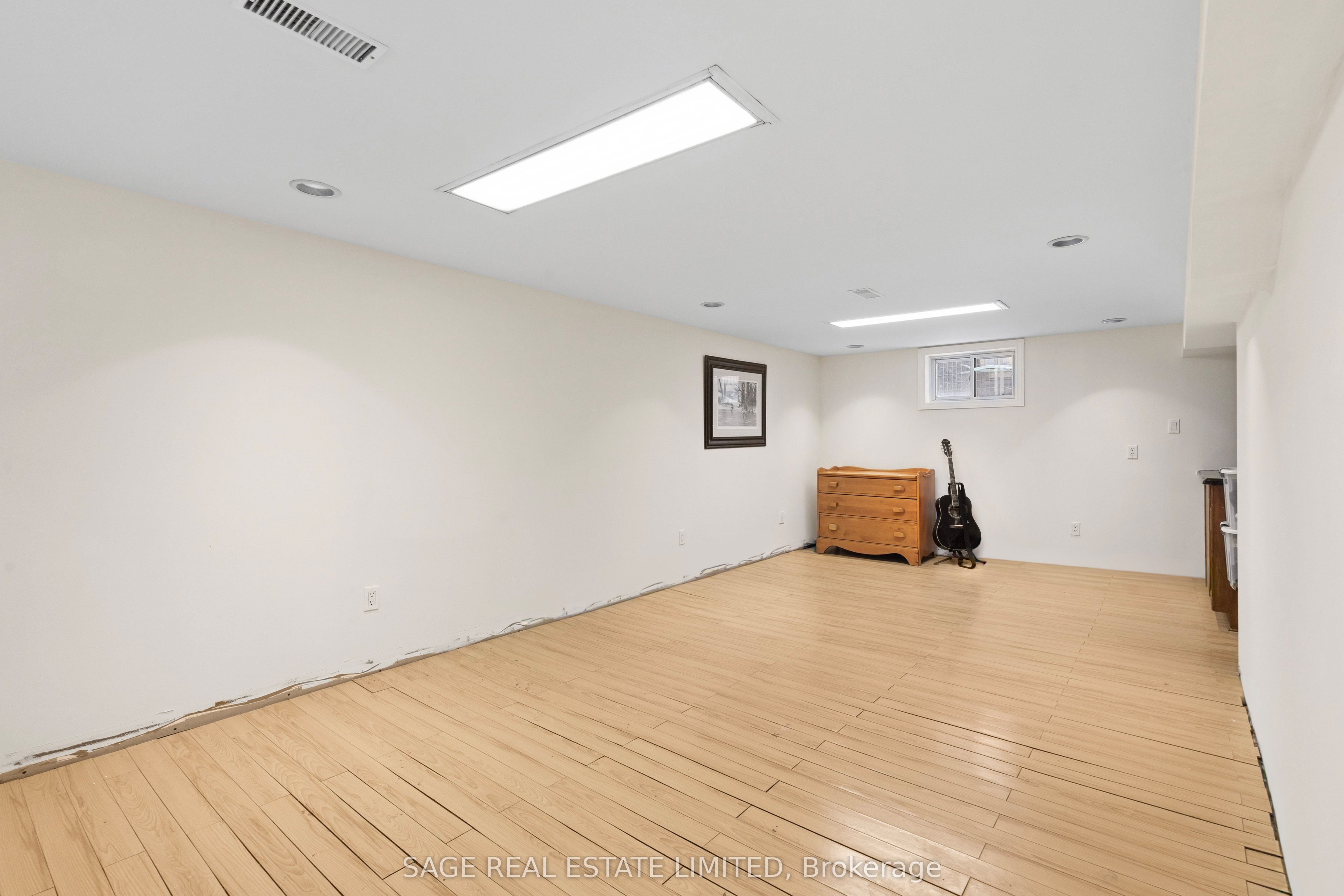 11 Chelsea Drive Property Photo 16