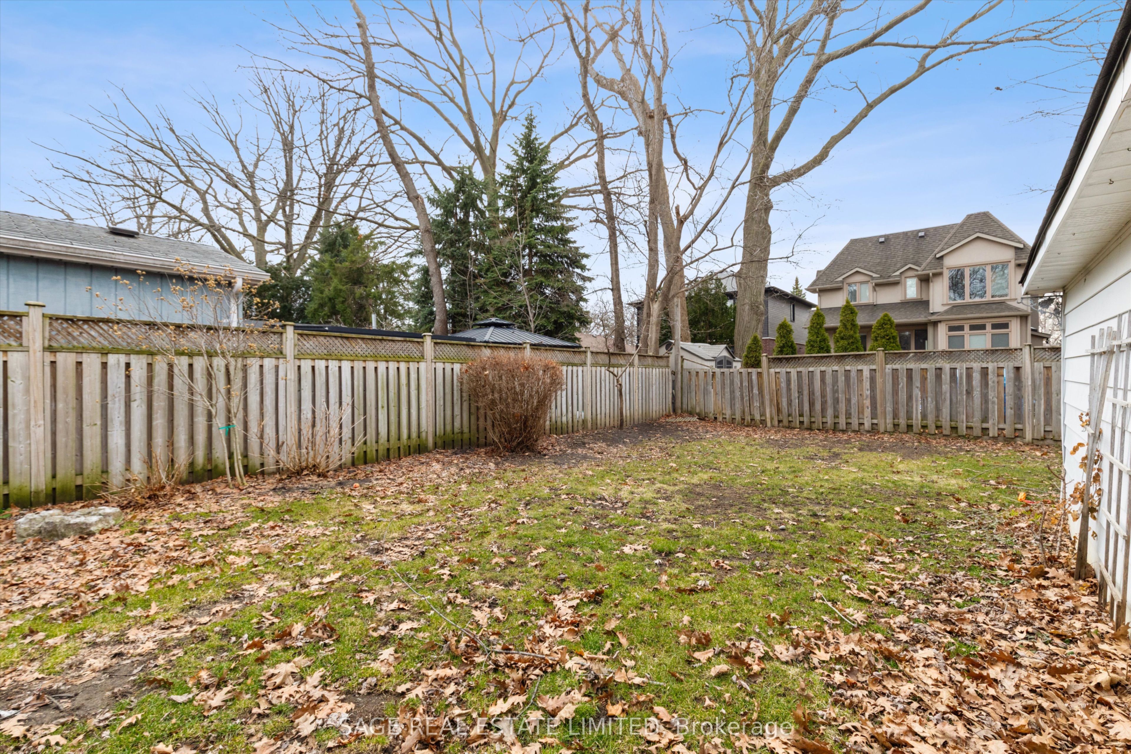 11 Chelsea Drive Property Photo 18