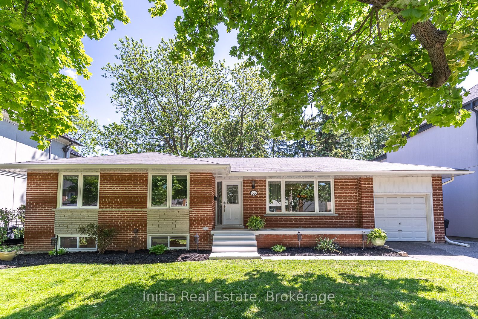 53 Burrows Avenue Property Photo 1