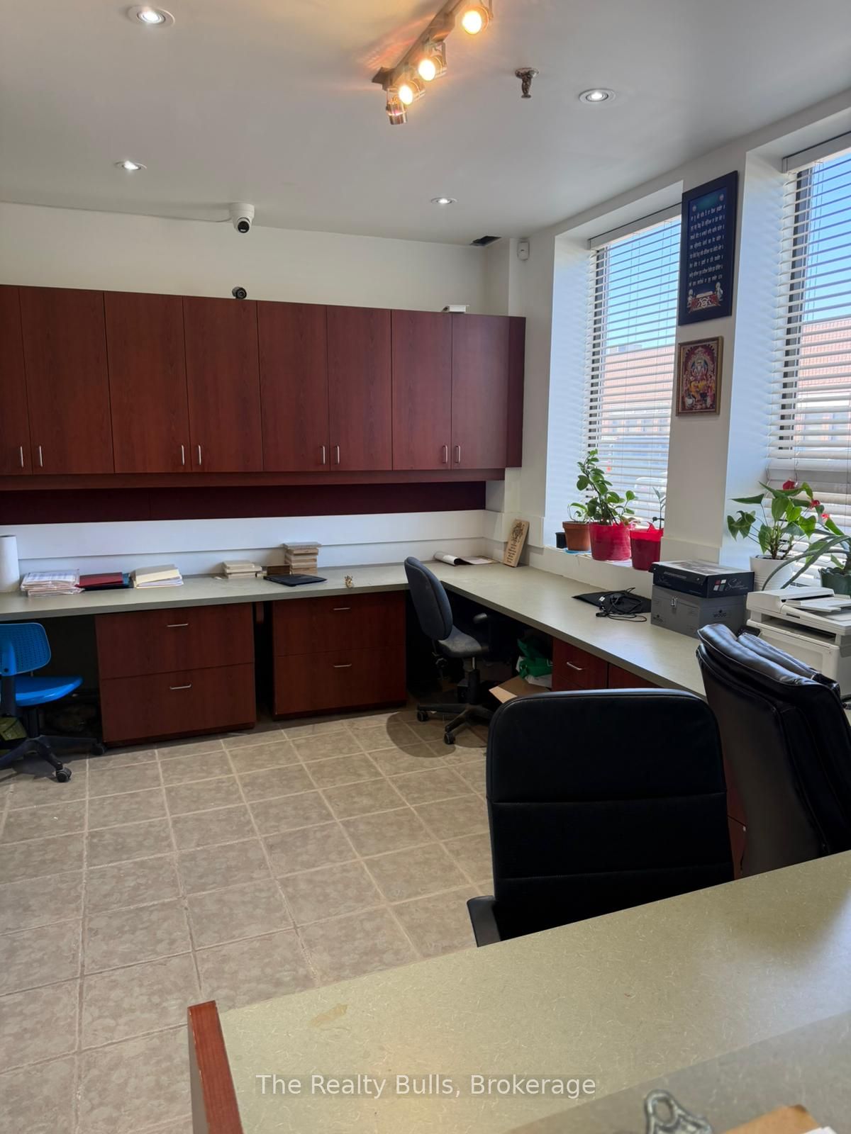 11 Goodmark Place 1 Property Photo 4