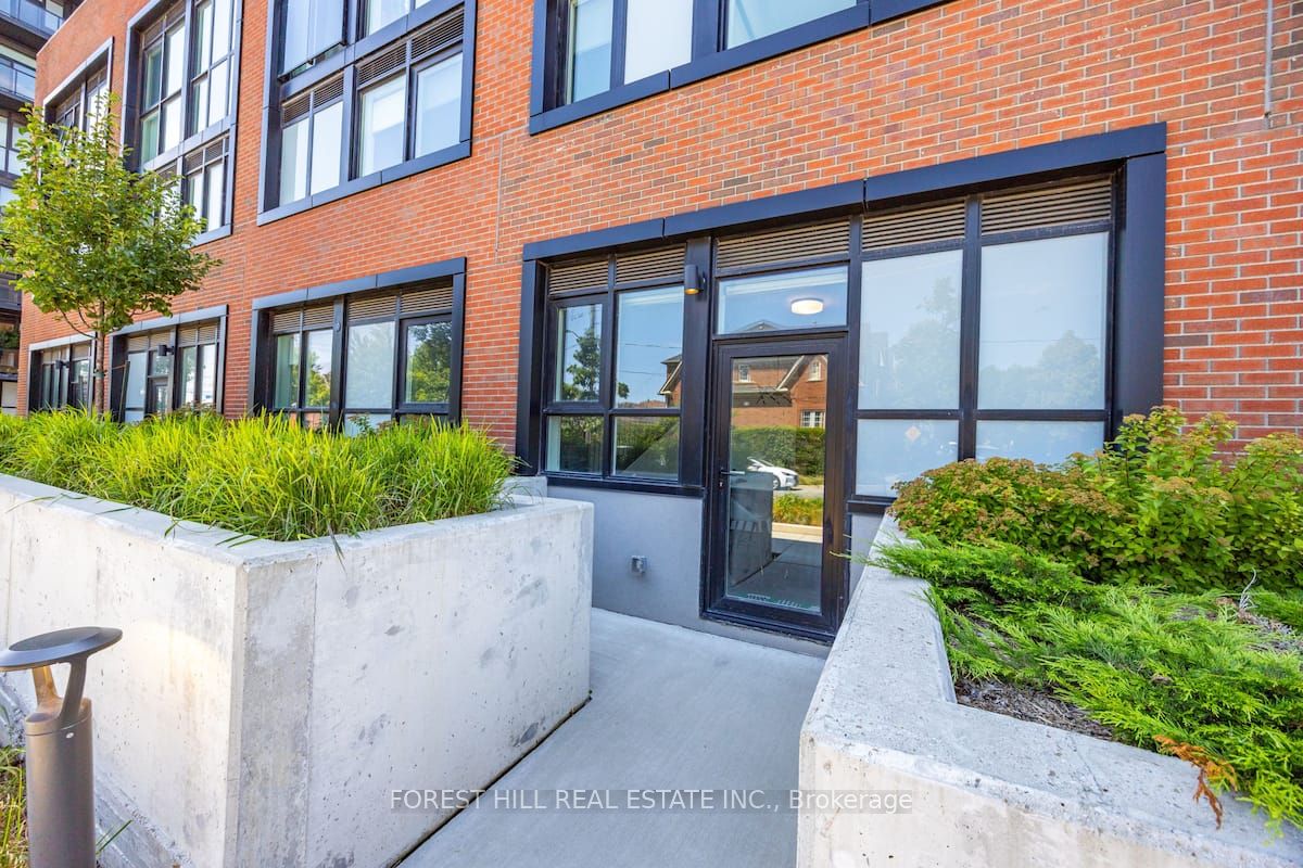 2300 St Clair Avenue W 103 Property Photo 25