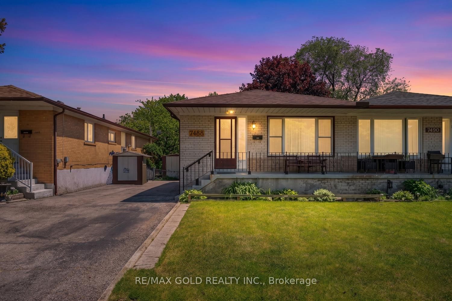 7488 Discus Crescent Property Photo 1