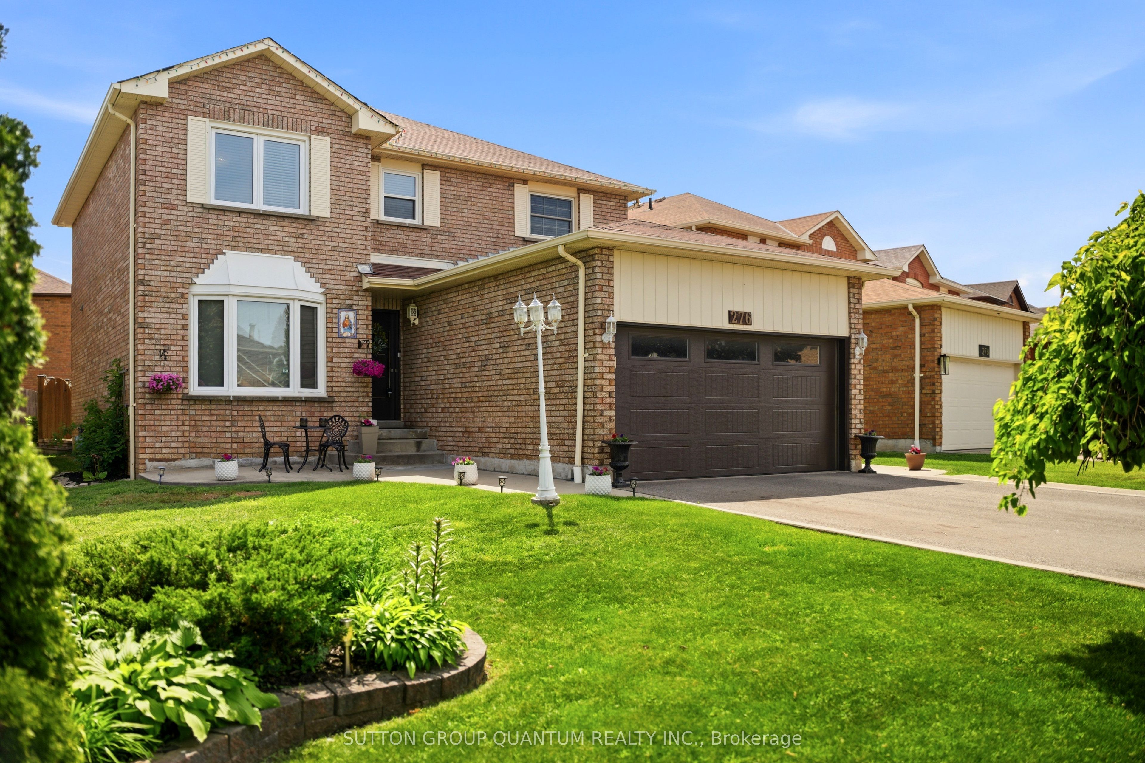 276 Lech Walesa Drive Property Photo 2