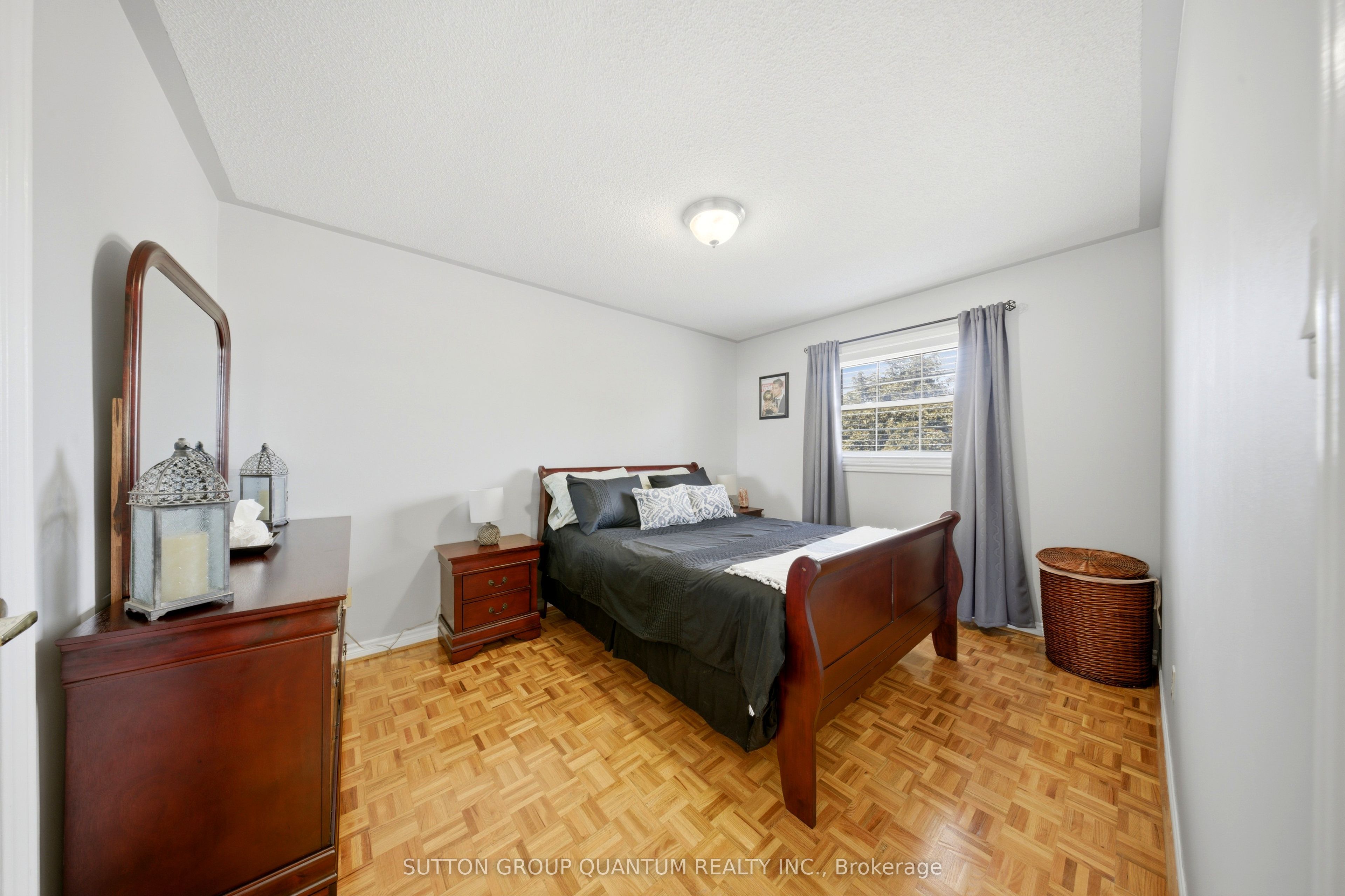 276 Lech Walesa Drive Property Photo 23