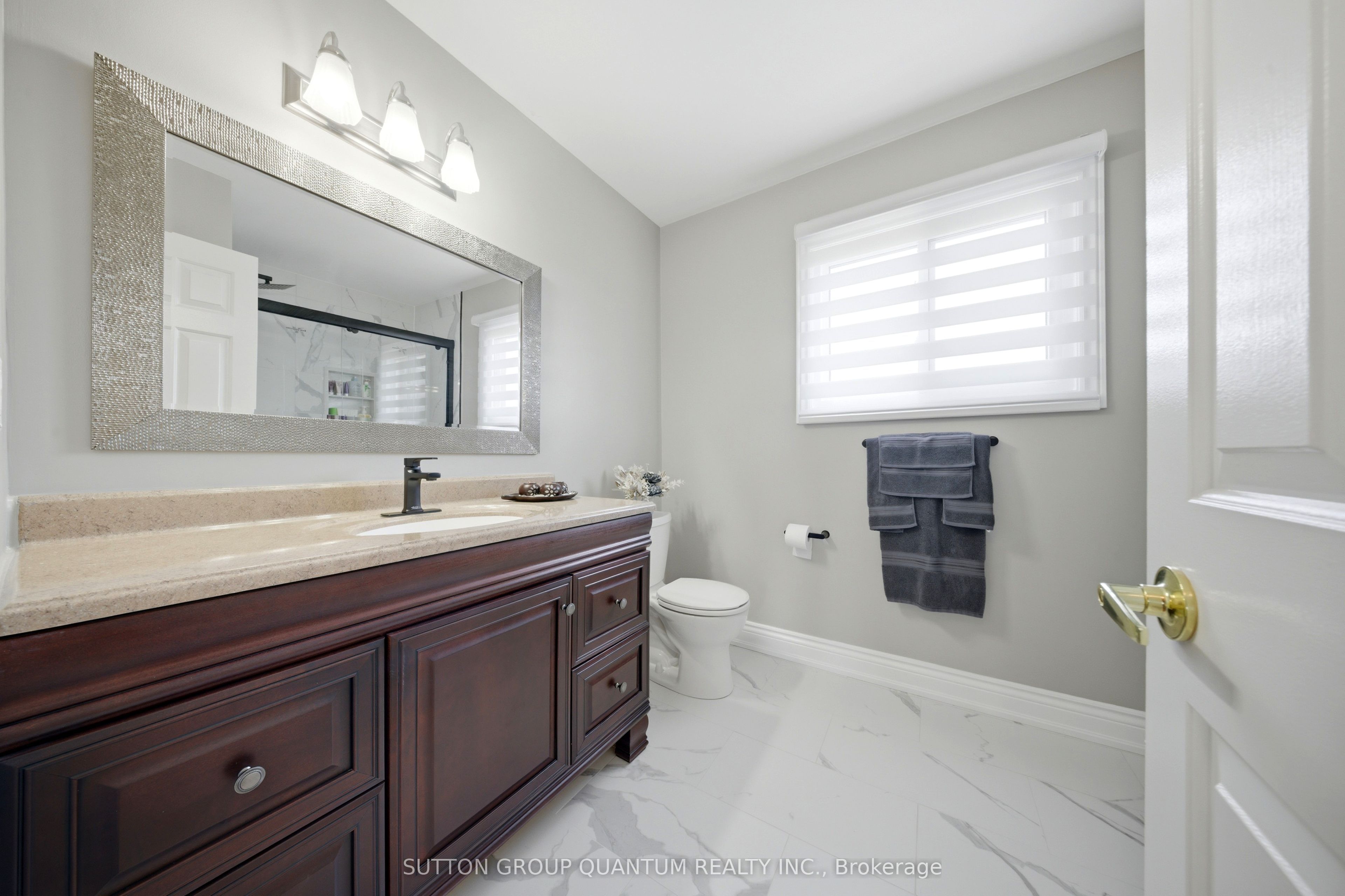 276 Lech Walesa Drive Property Photo 28