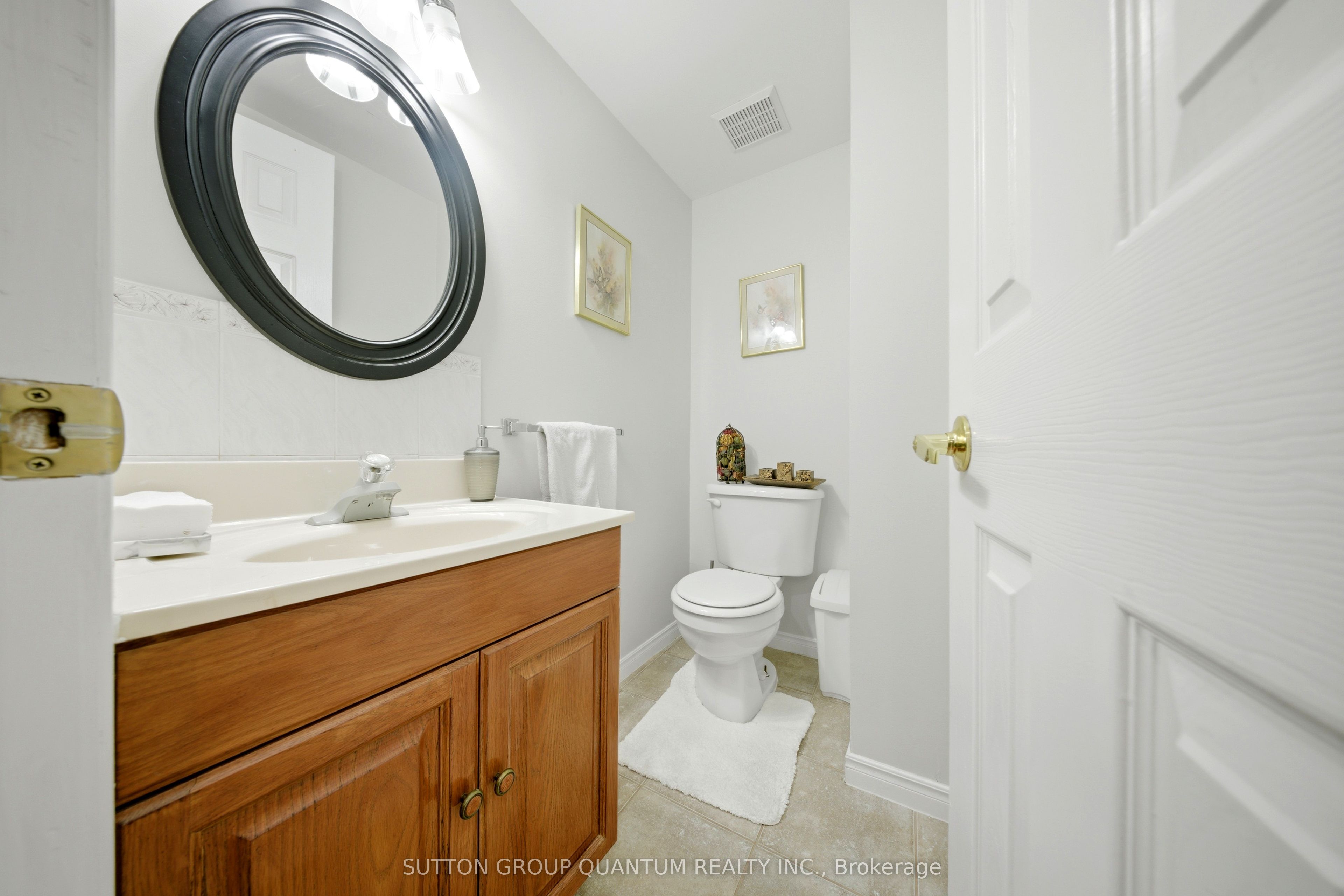 276 Lech Walesa Drive Property Photo 35