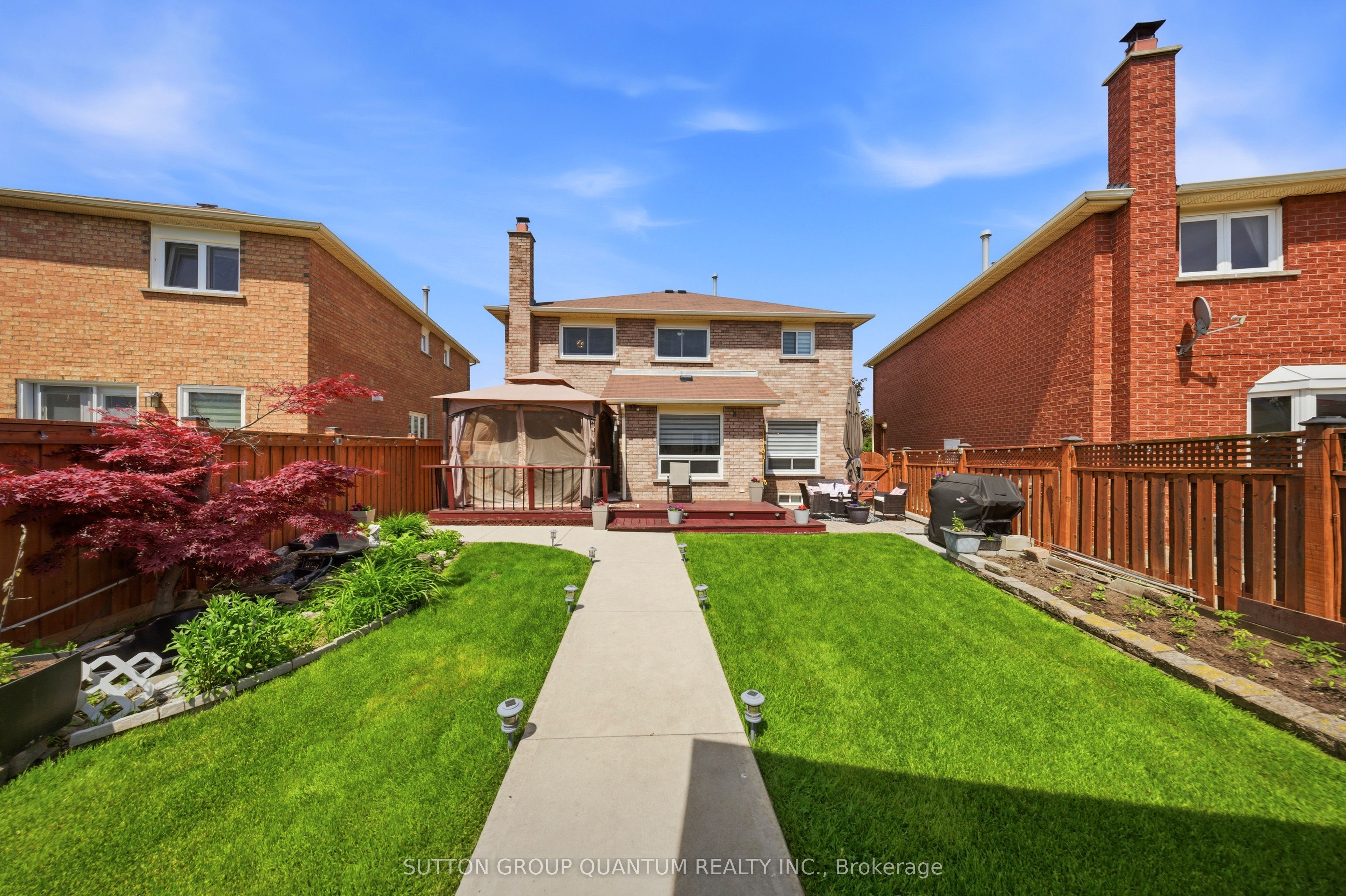 276 Lech Walesa Drive Property Photo 41