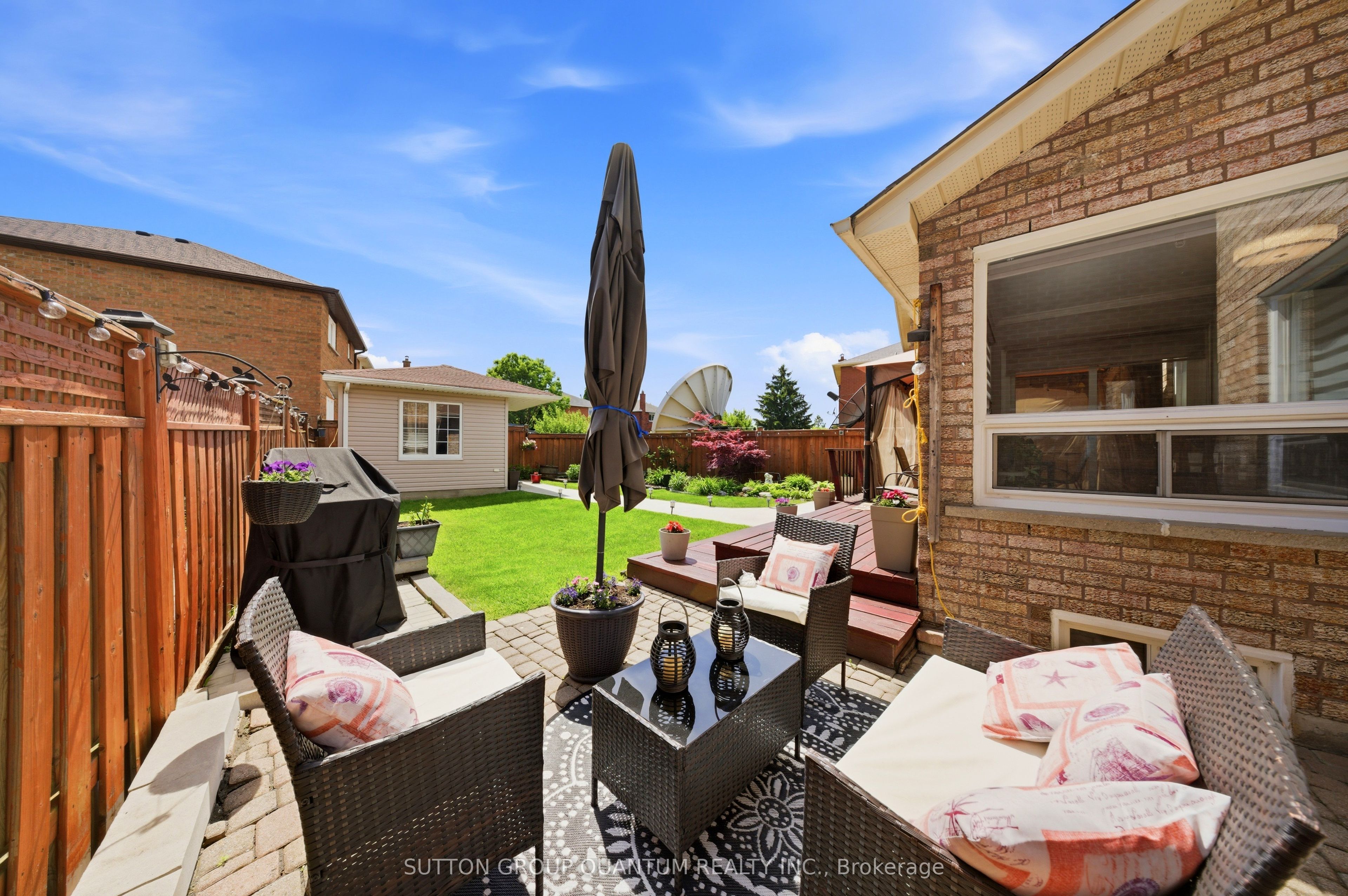 276 Lech Walesa Drive Property Photo 43