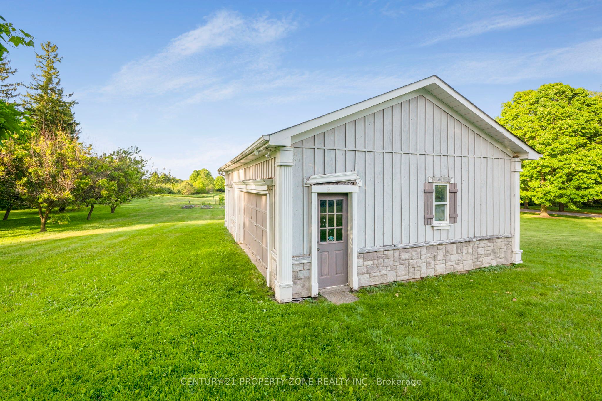 6195 Milburough Line Property Photo 45