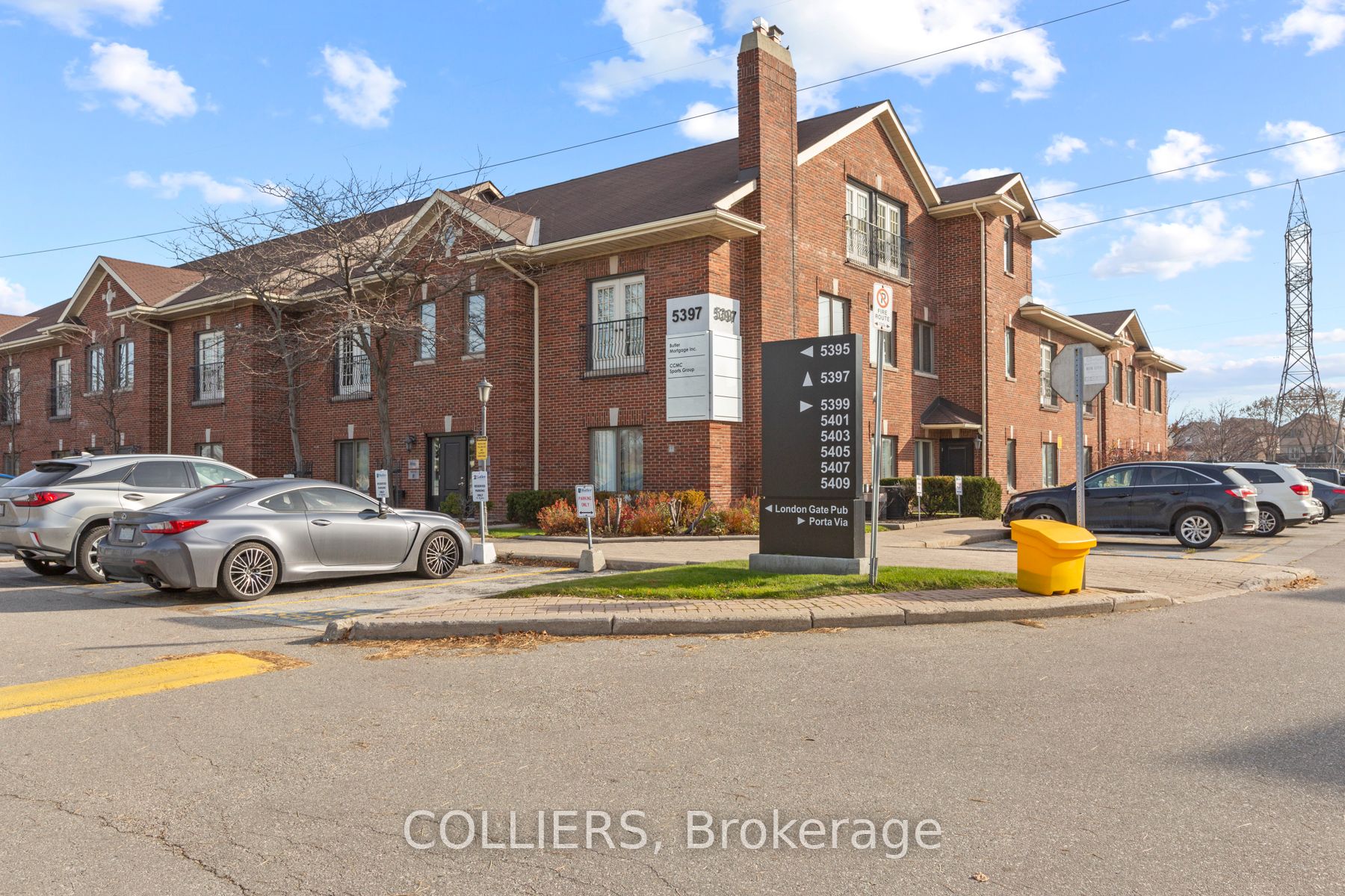 5405 Eglinton Avenue W 112 Property Photo 1