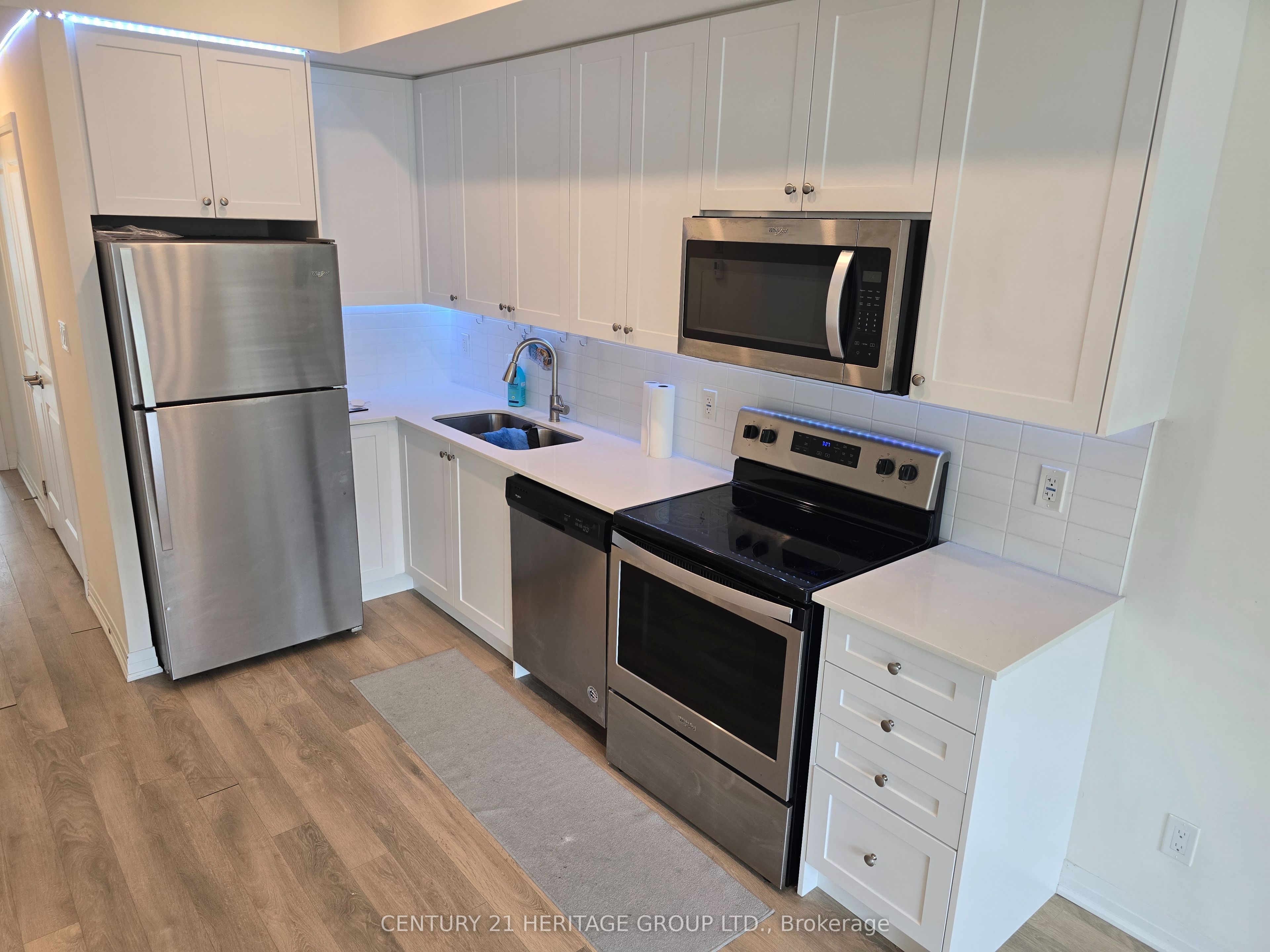 680 Atwater Avenue 22 Property Photo 6