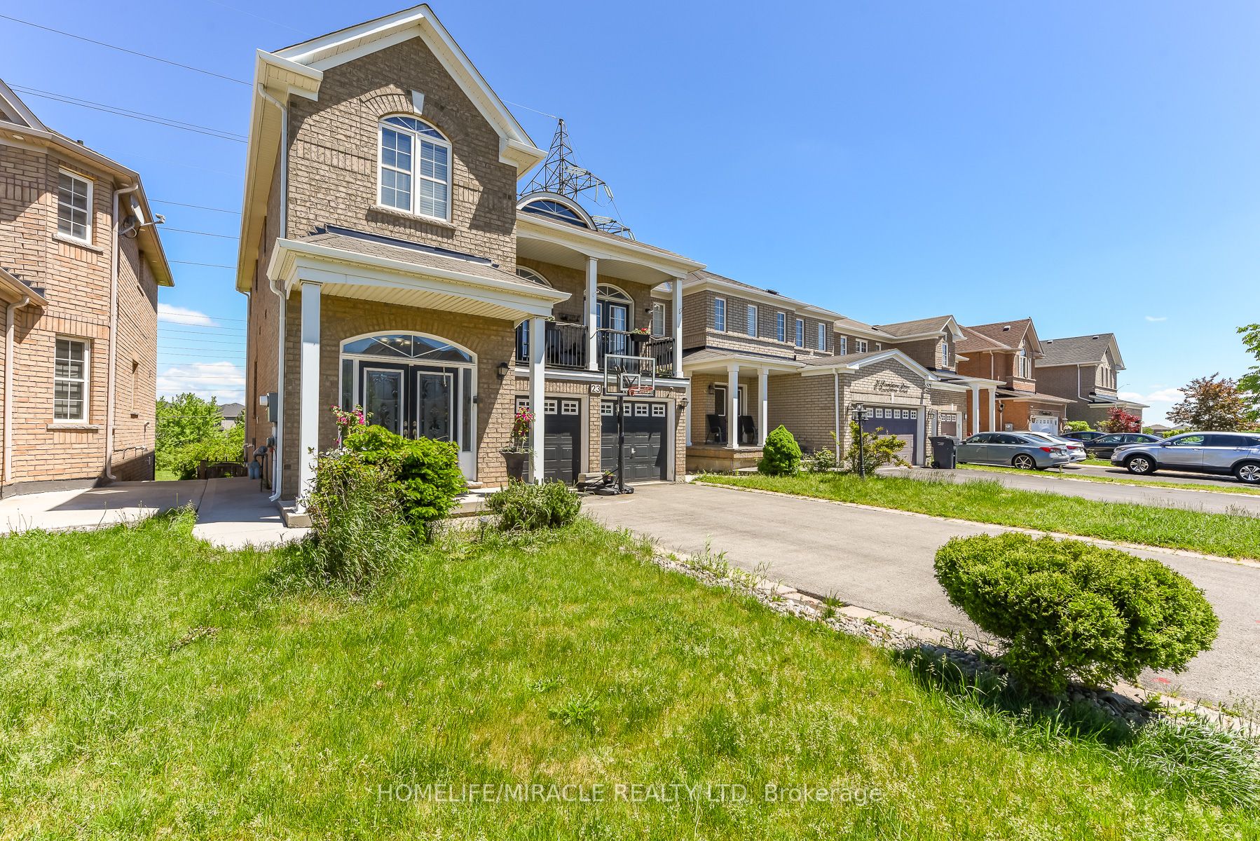 23 Roundstone Drive Property Photo 3