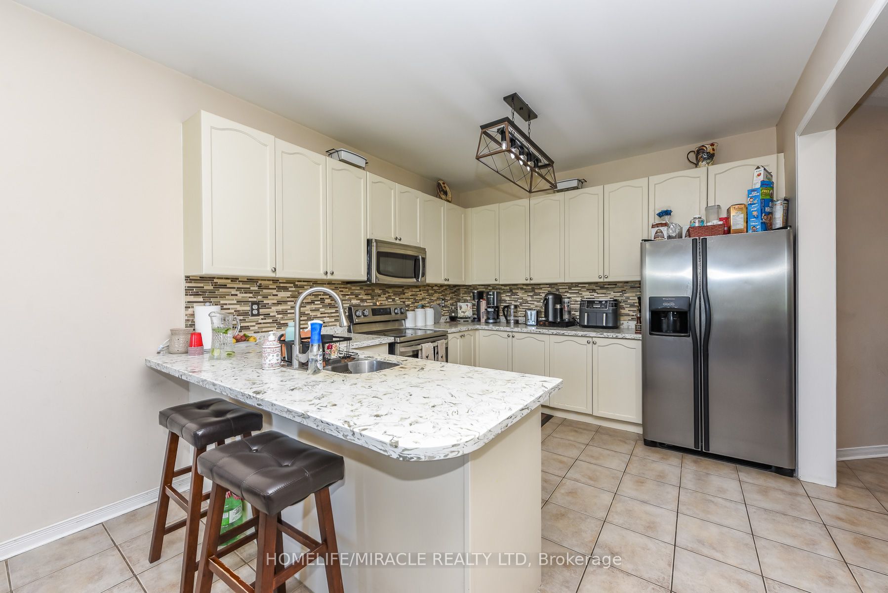 23 Roundstone Drive Property Photo 12