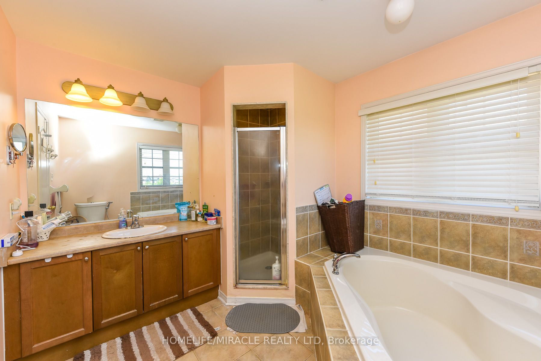 23 Roundstone Drive Property Photo 32
