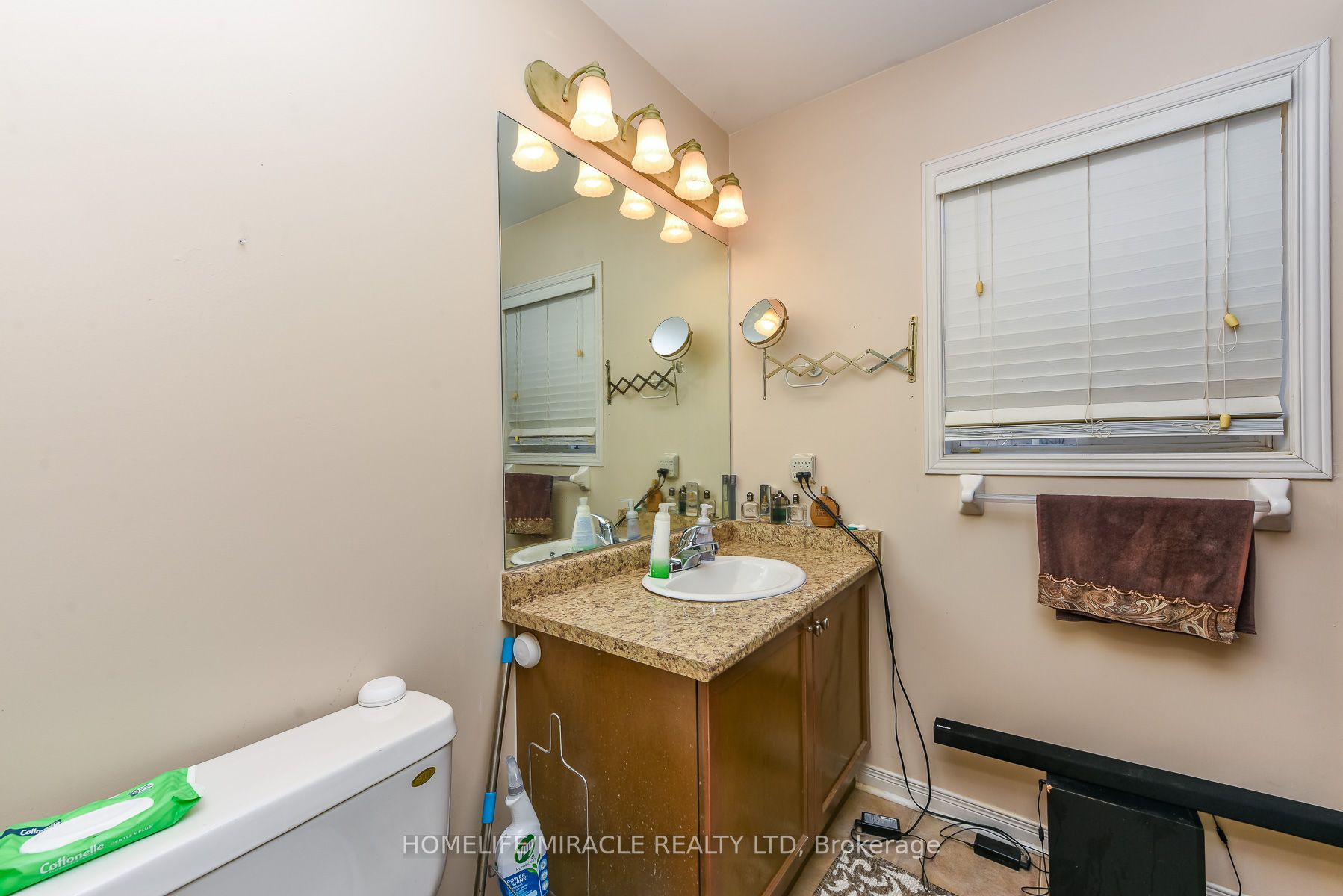 23 Roundstone Drive Property Photo 37