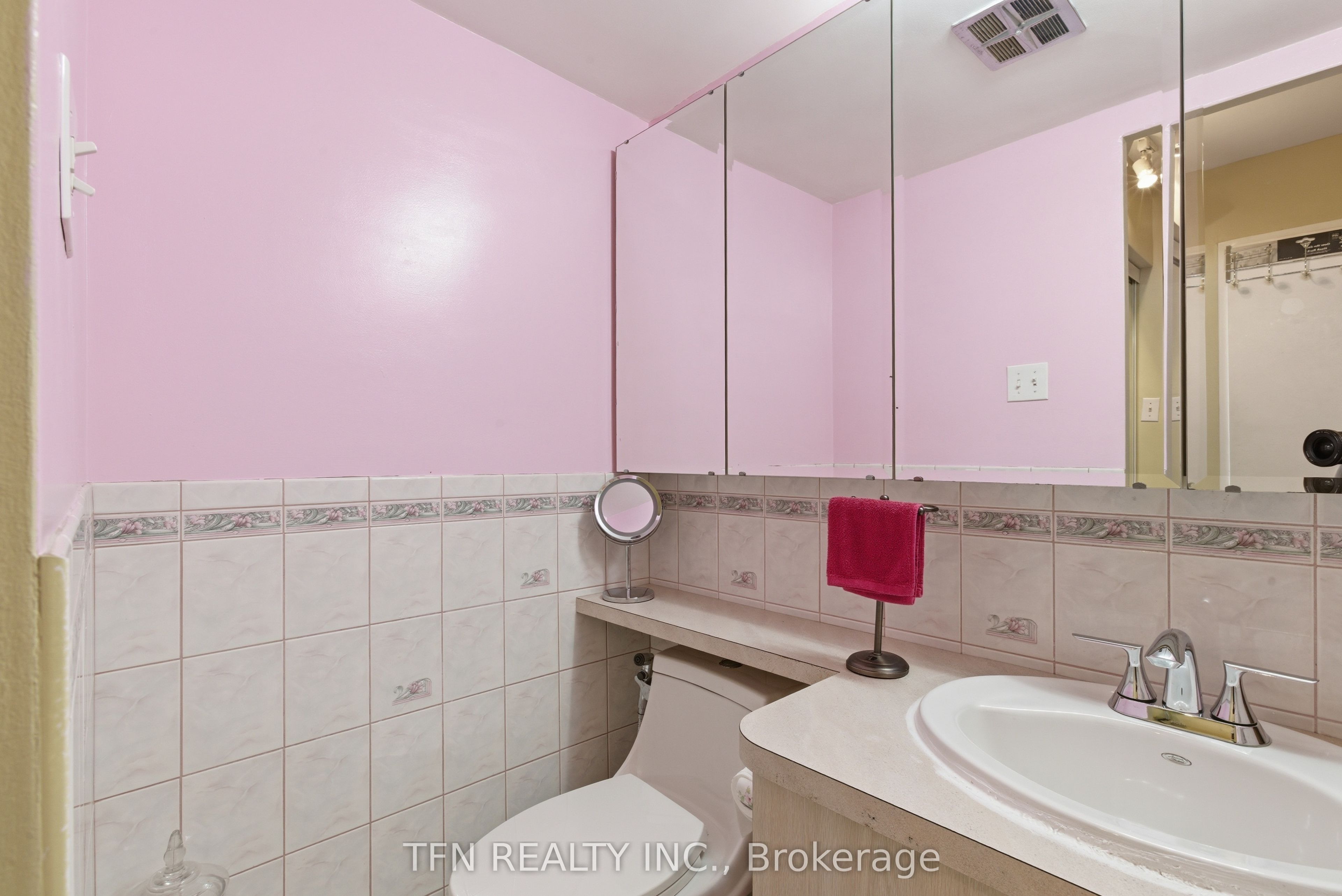 2345 Confederation Parkway 1204 Property Photo 38